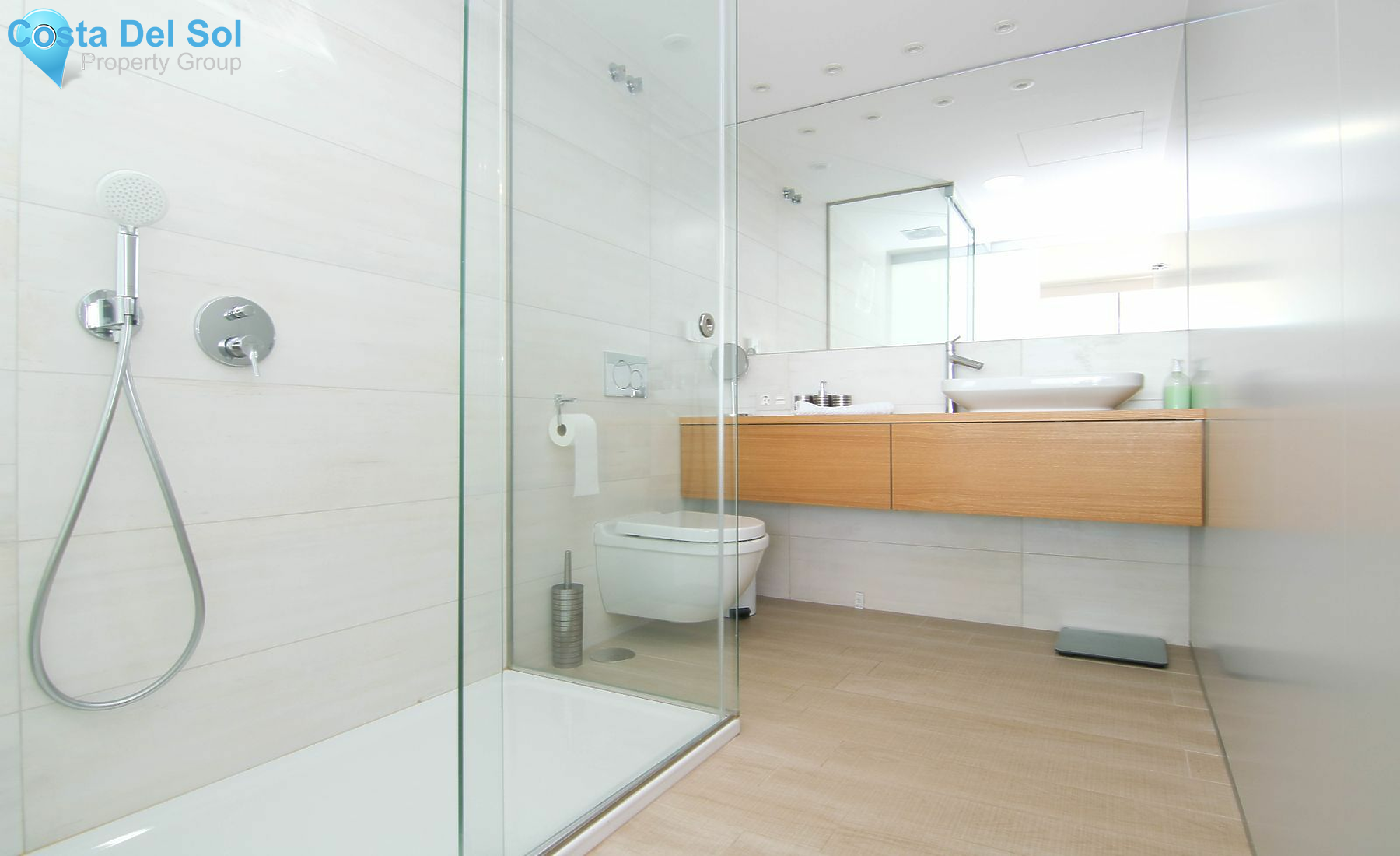 Middle Floor Apartment in Fuengirola-1530196