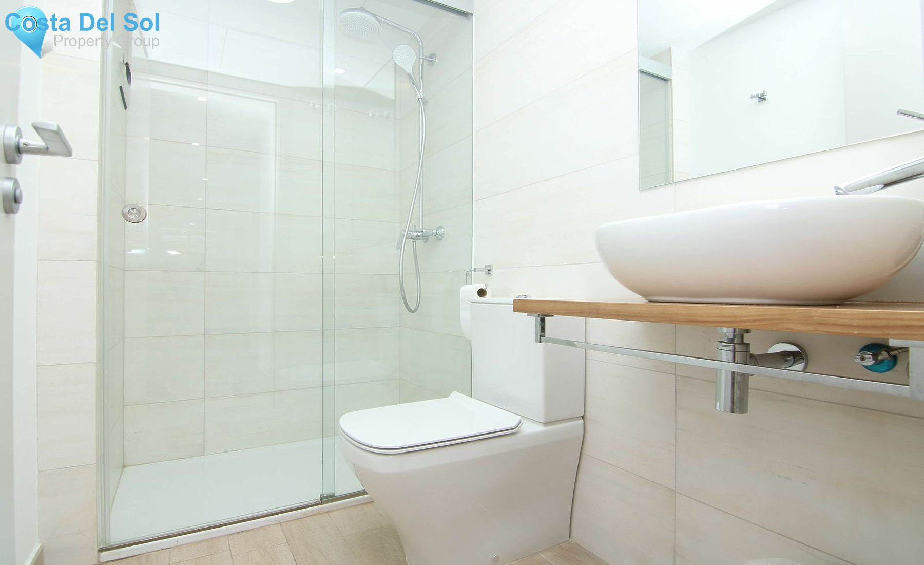 Middle Floor Apartment in Fuengirola-1530202