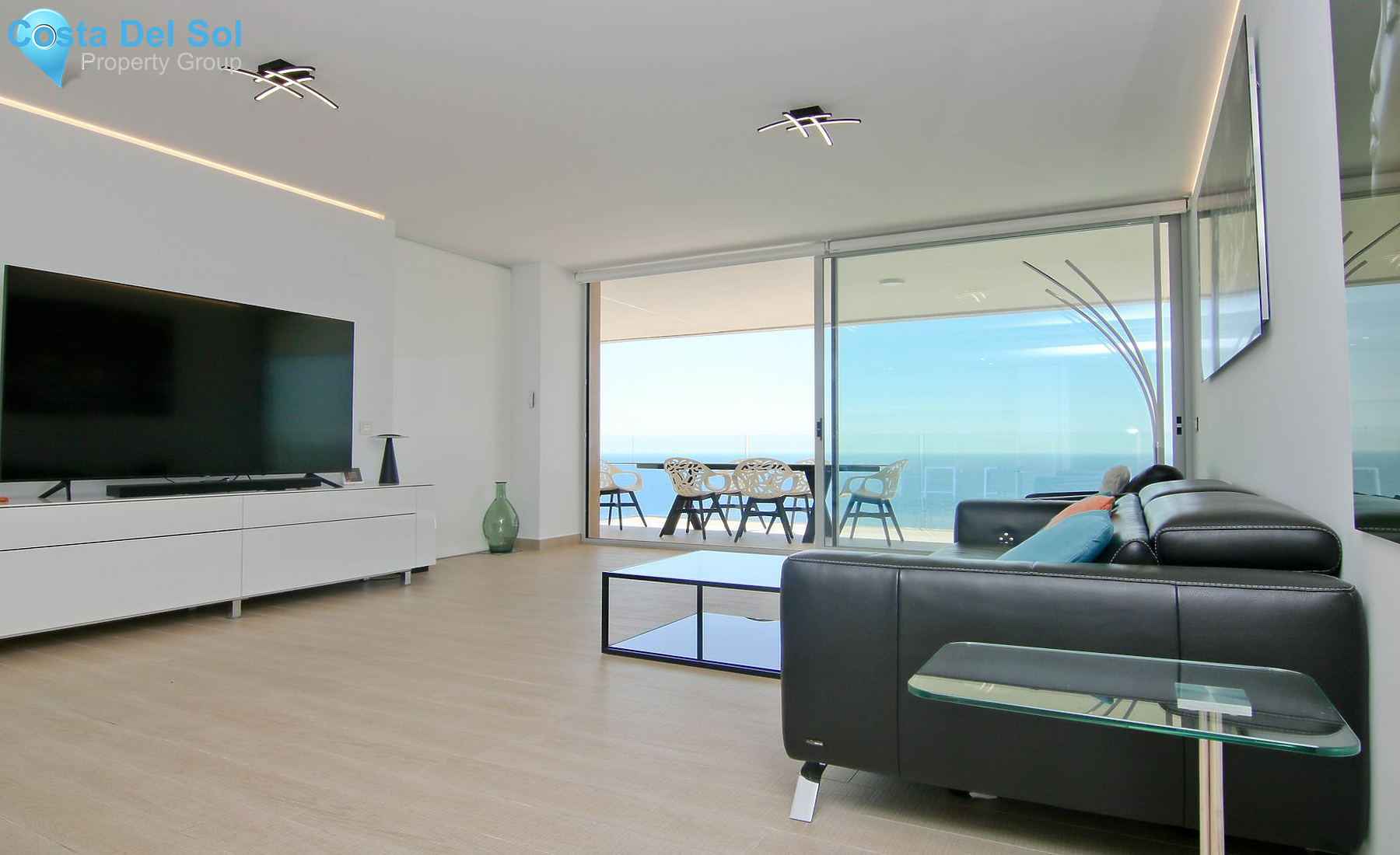 Middle Floor Apartment in Fuengirola-1530185