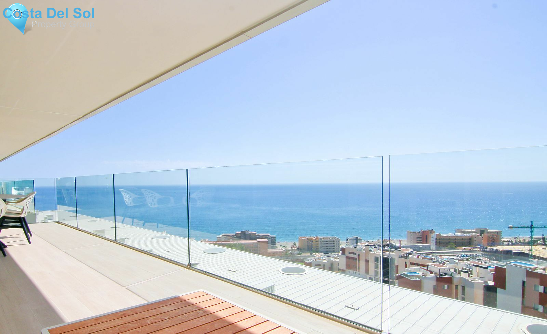 Middle Floor Apartment in Fuengirola-1530189