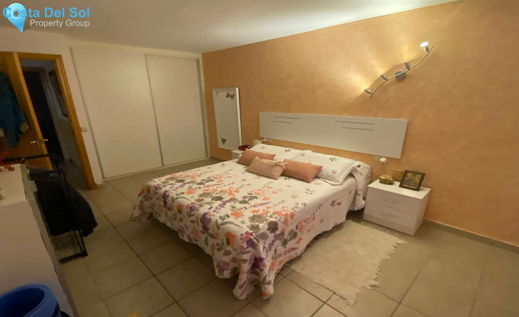 Middle Floor Apartment in Fuengirola-1530550
