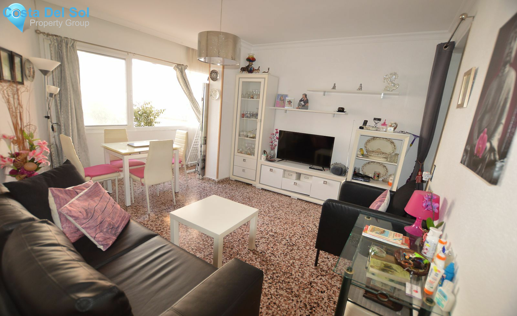 Middle Floor Apartment in Fuengirola-1532062