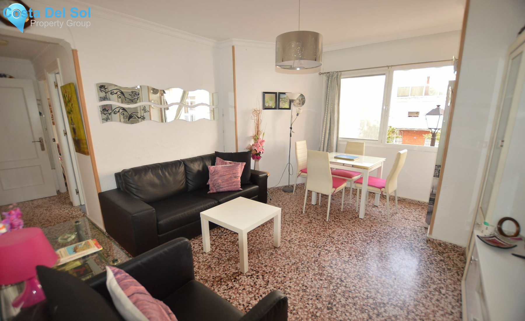 Middle Floor Apartment in Fuengirola-1532063