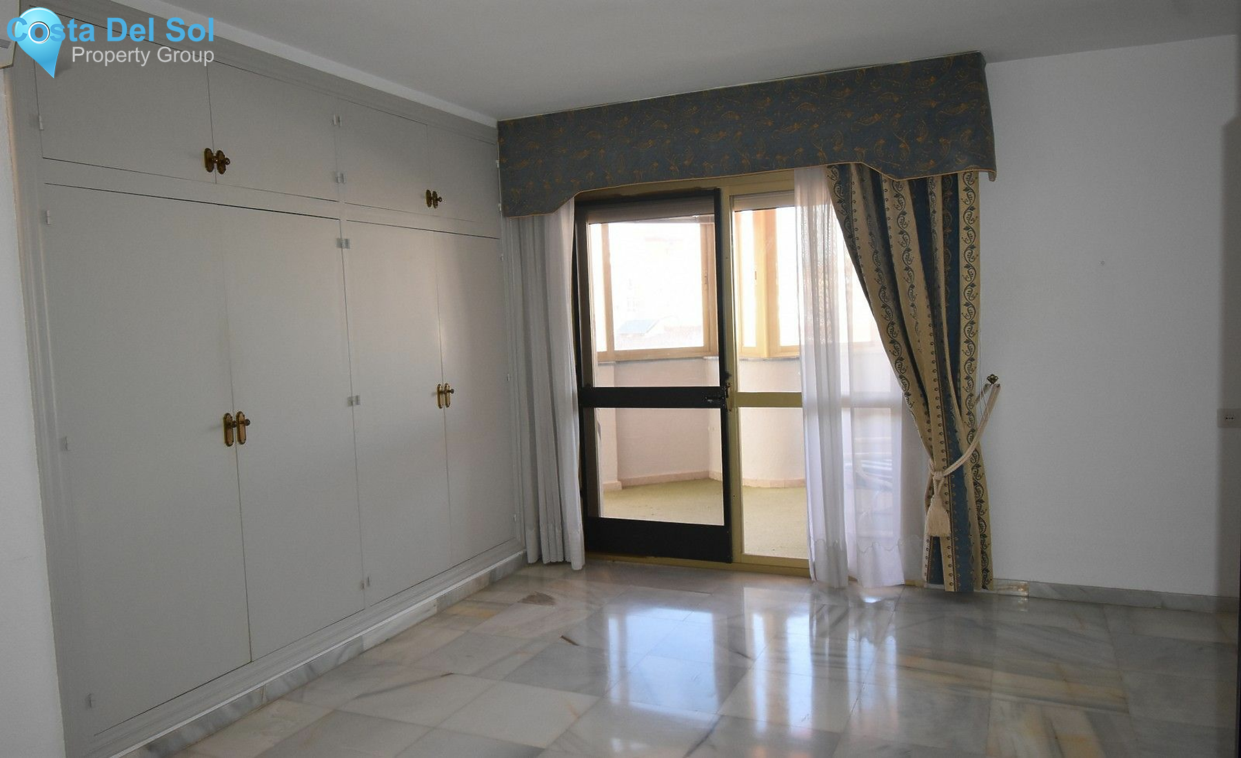 Middle Floor Apartment in Fuengirola-1532368
