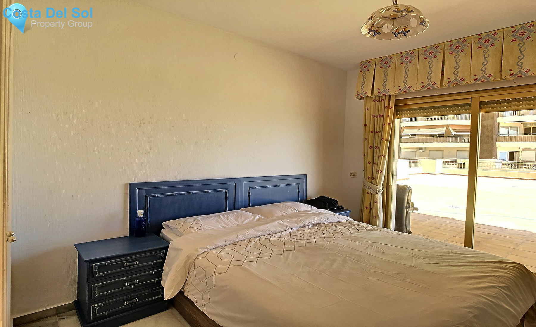 Middle Floor Apartment in Fuengirola-1534354