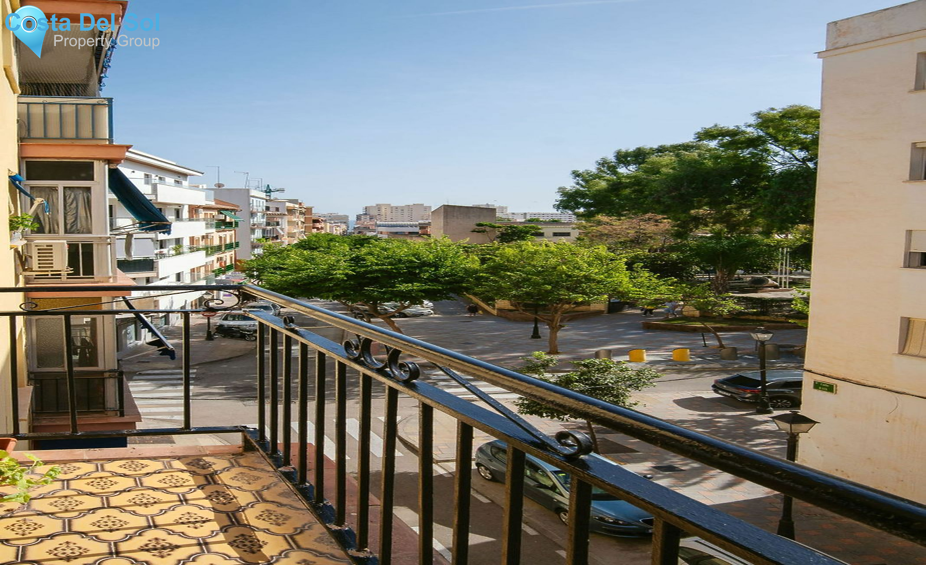 Middle Floor Apartment in Fuengirola-1550750