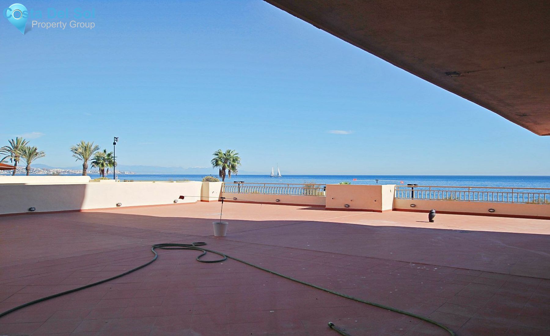Middle Floor Apartment in Fuengirola-1552570