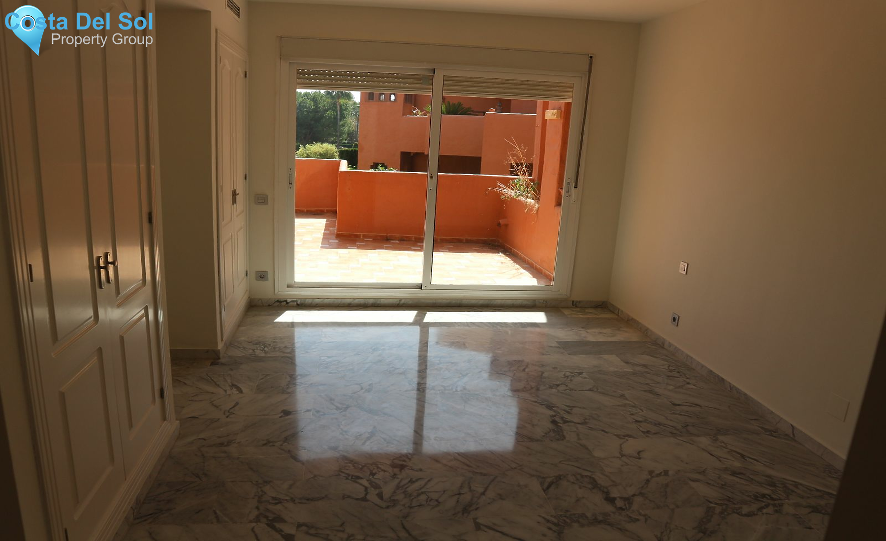 Middle Floor Apartment in Guadalmina Baja-1549600