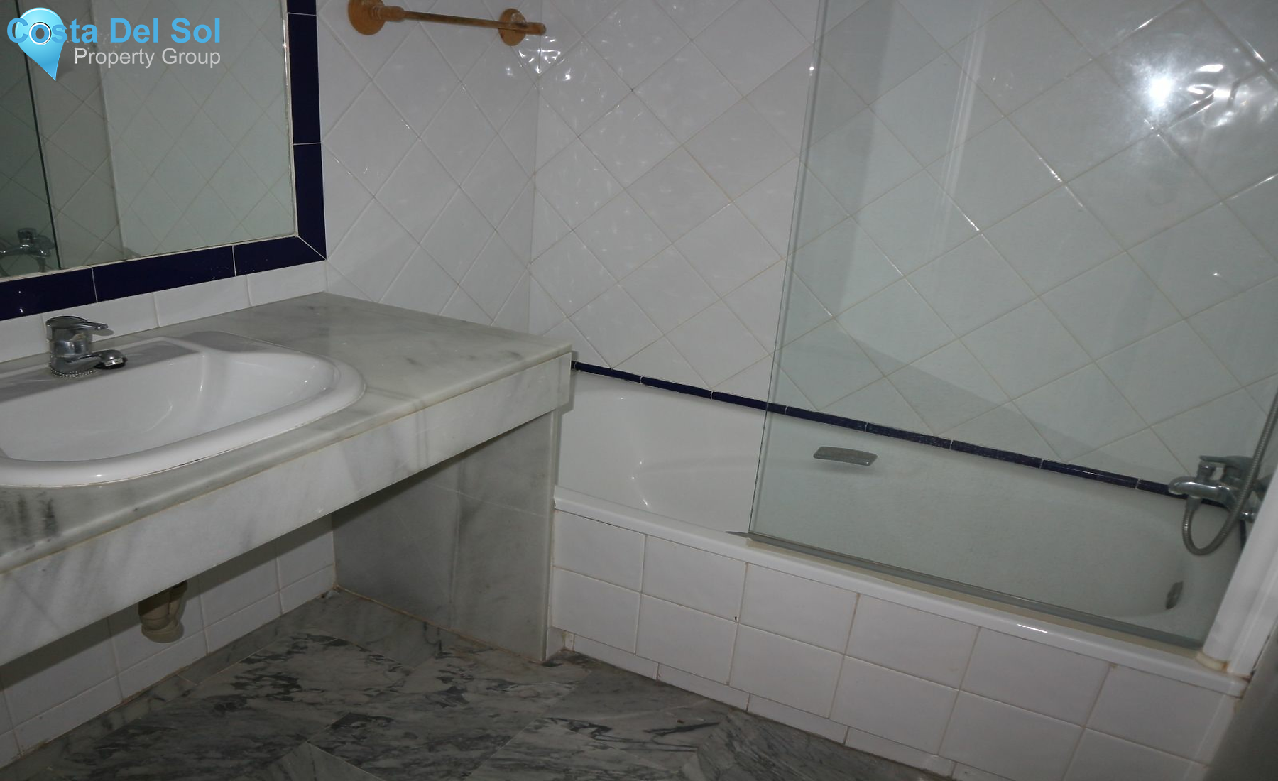 Middle Floor Apartment in Guadalmina Baja-1549601