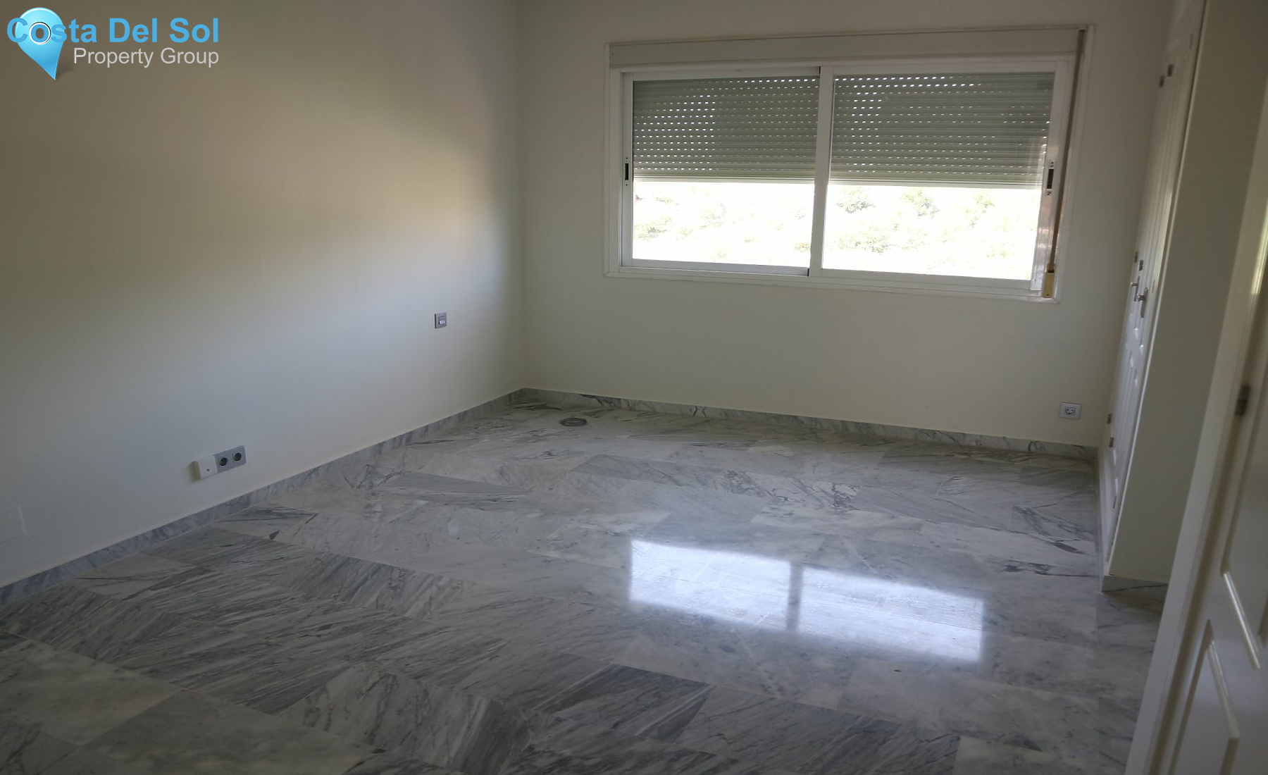 Middle Floor Apartment in Guadalmina Baja-1549606