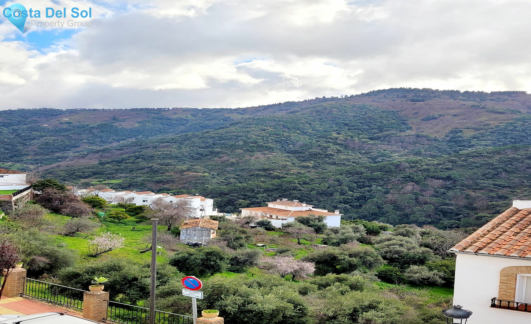 Middle Floor Apartment in Jubrique