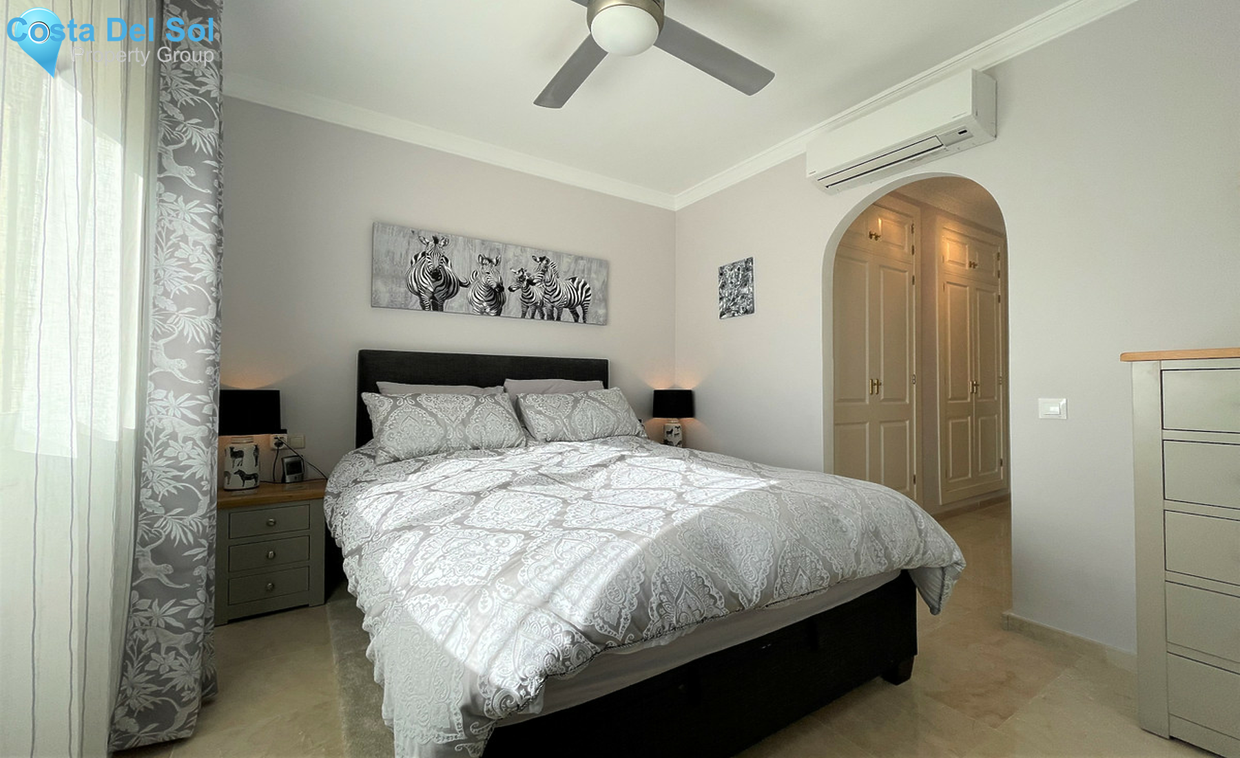 Middle Floor Apartment in La Cala Hills-1291515