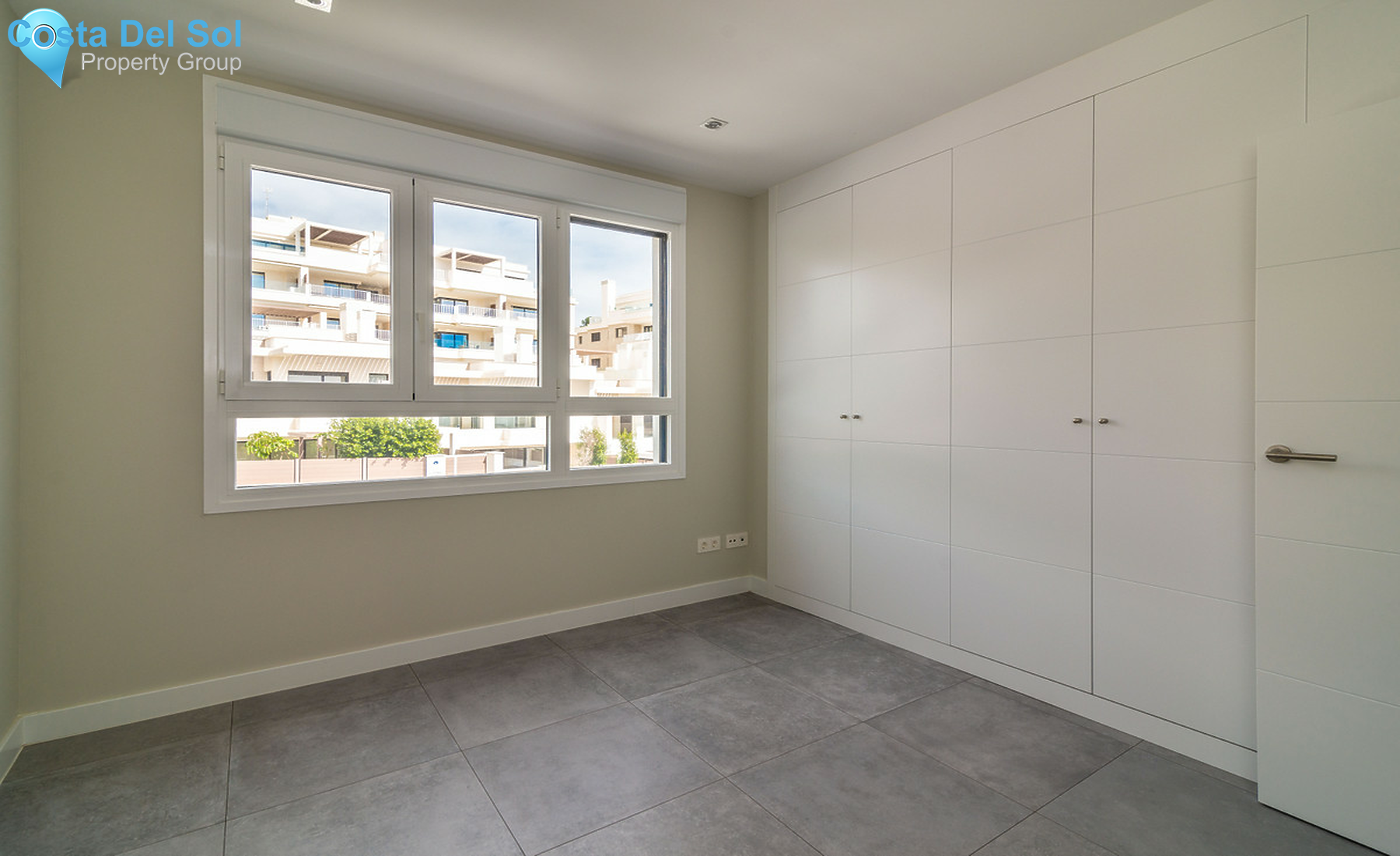 Middle Floor Apartment in La Cala de Mijas-1478202