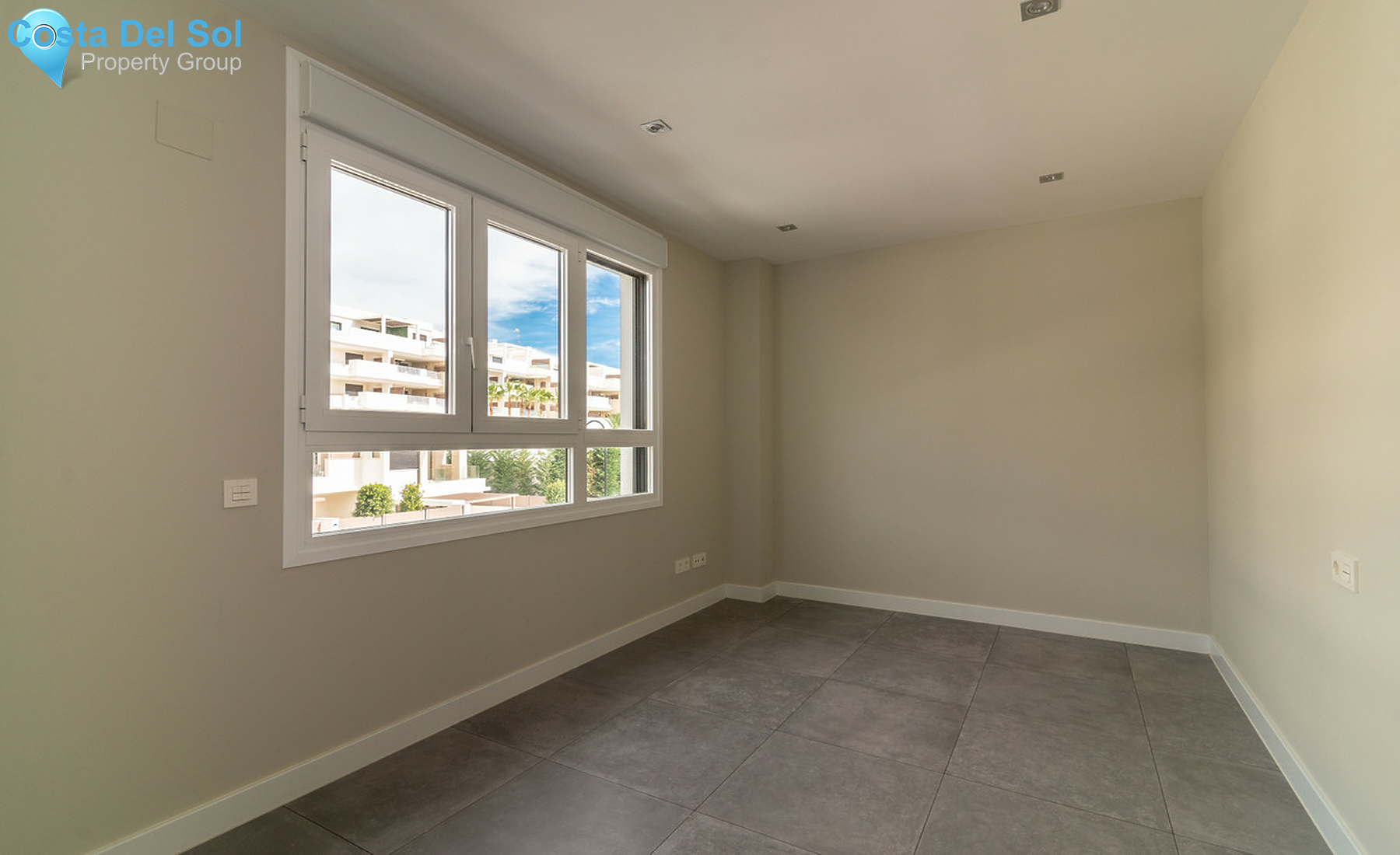 Middle Floor Apartment in La Cala de Mijas-1478203