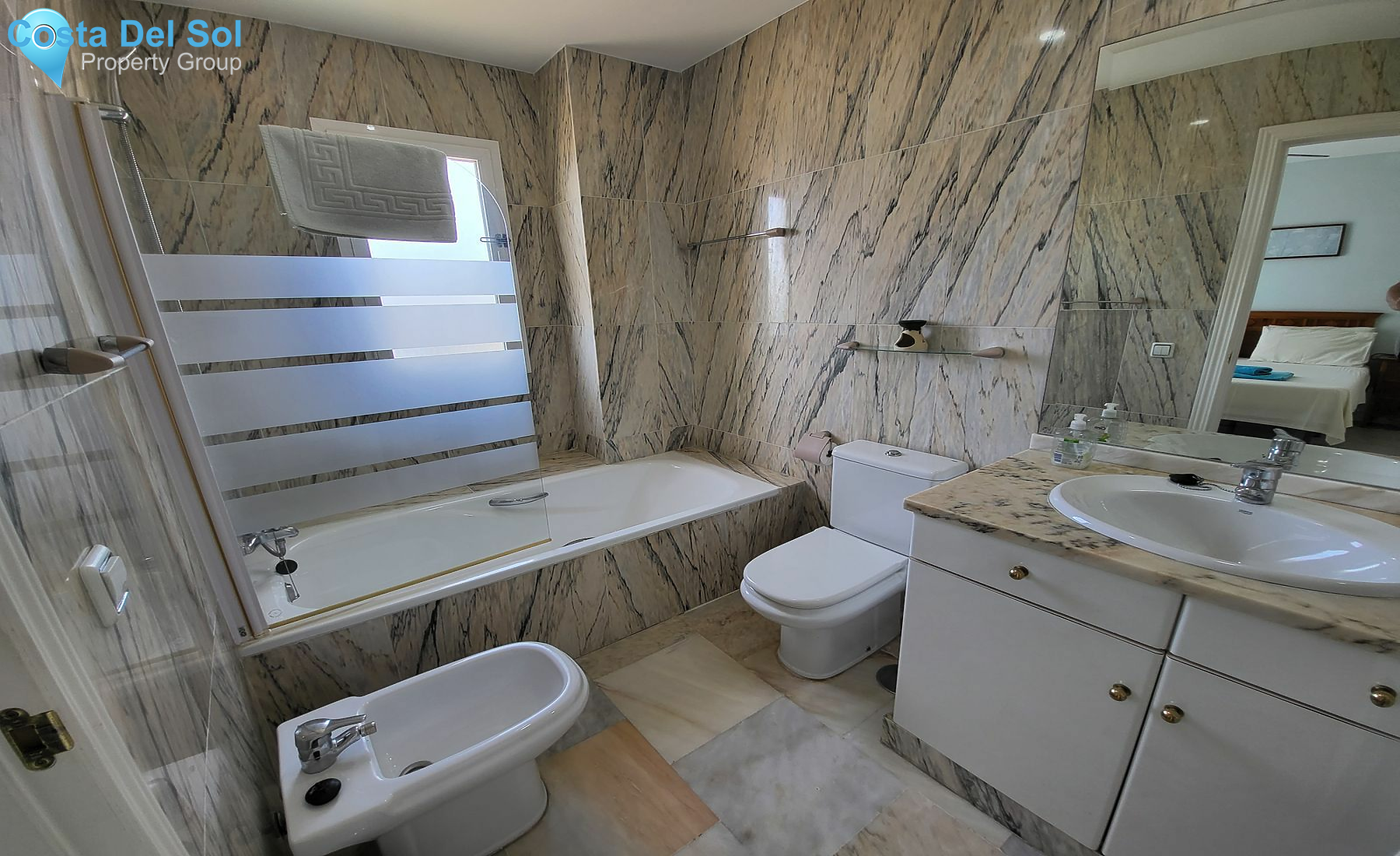 Middle Floor Apartment in La Cala de Mijas-1467203