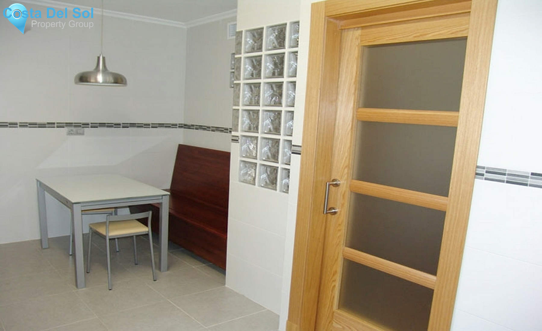 Middle Floor Apartment in La Carihuela-1294563