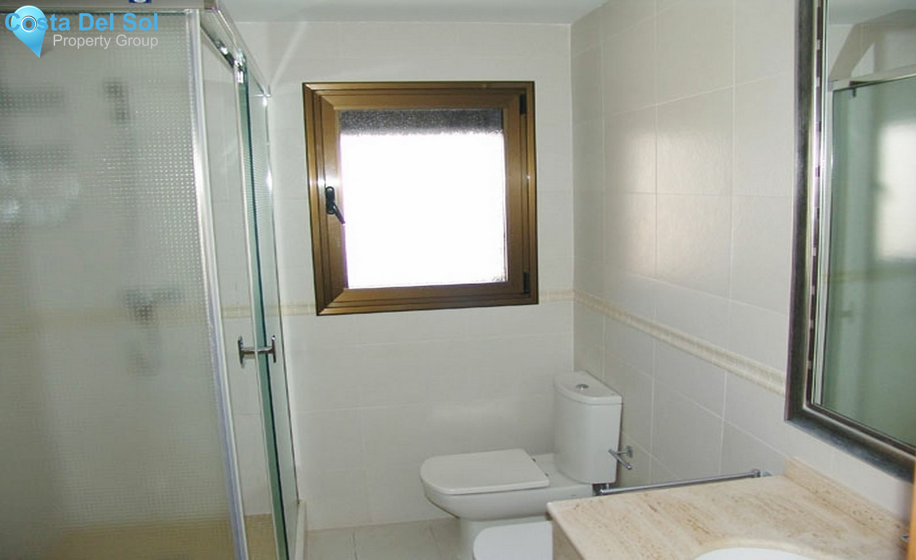 Middle Floor Apartment in La Carihuela-1492525