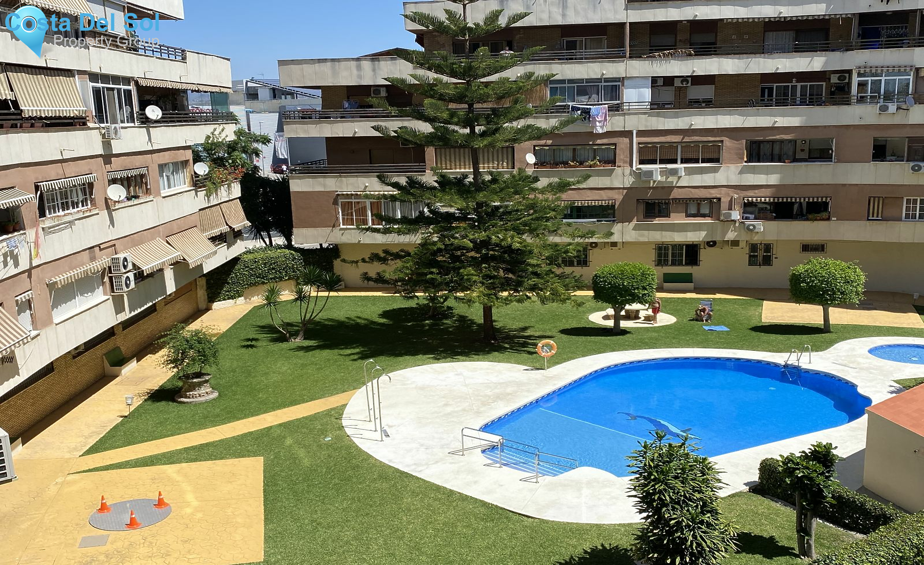 Middle Floor Apartment in La Concha de Malaga