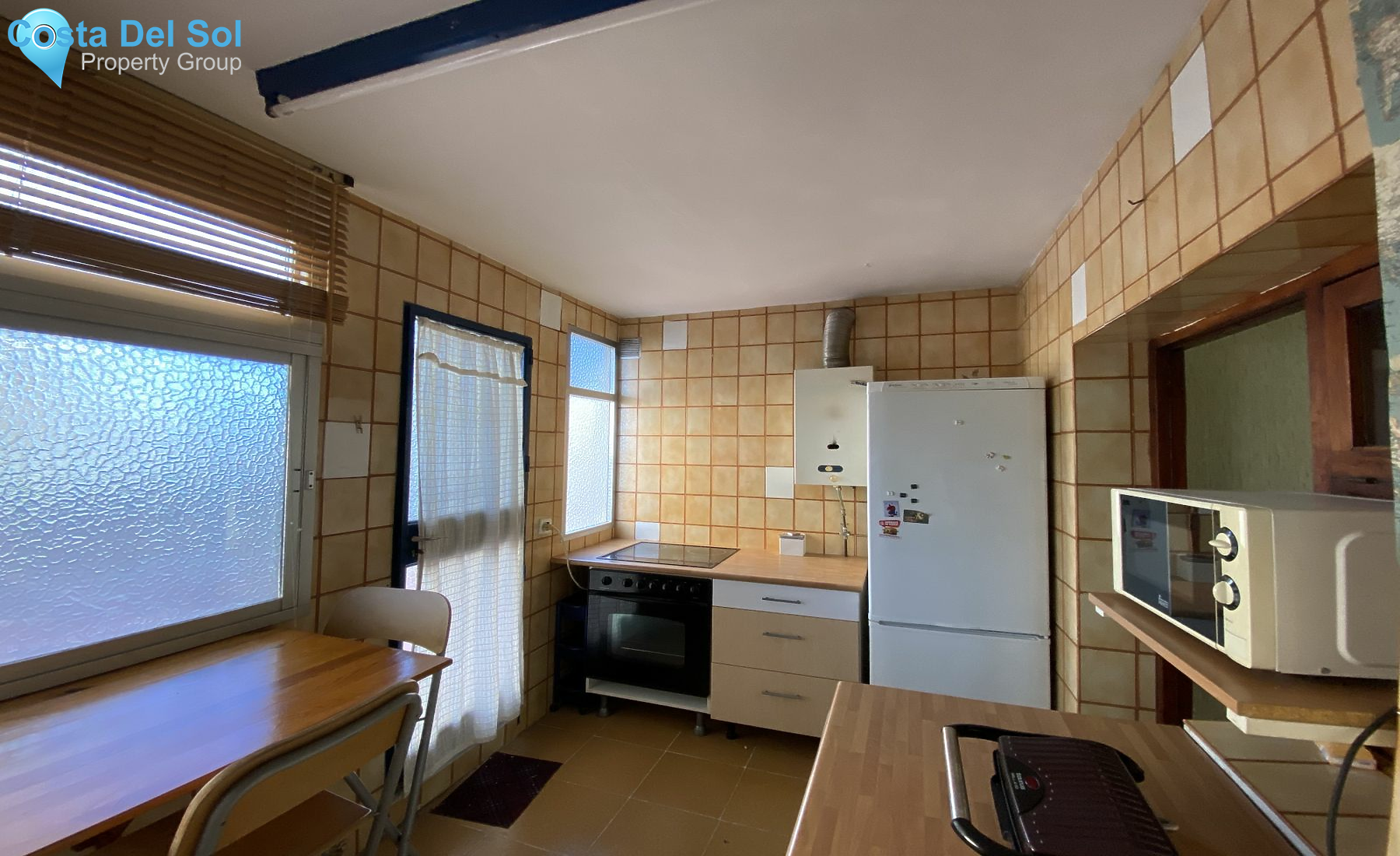 Middle Floor Apartment in La Concha de Malaga-1228144