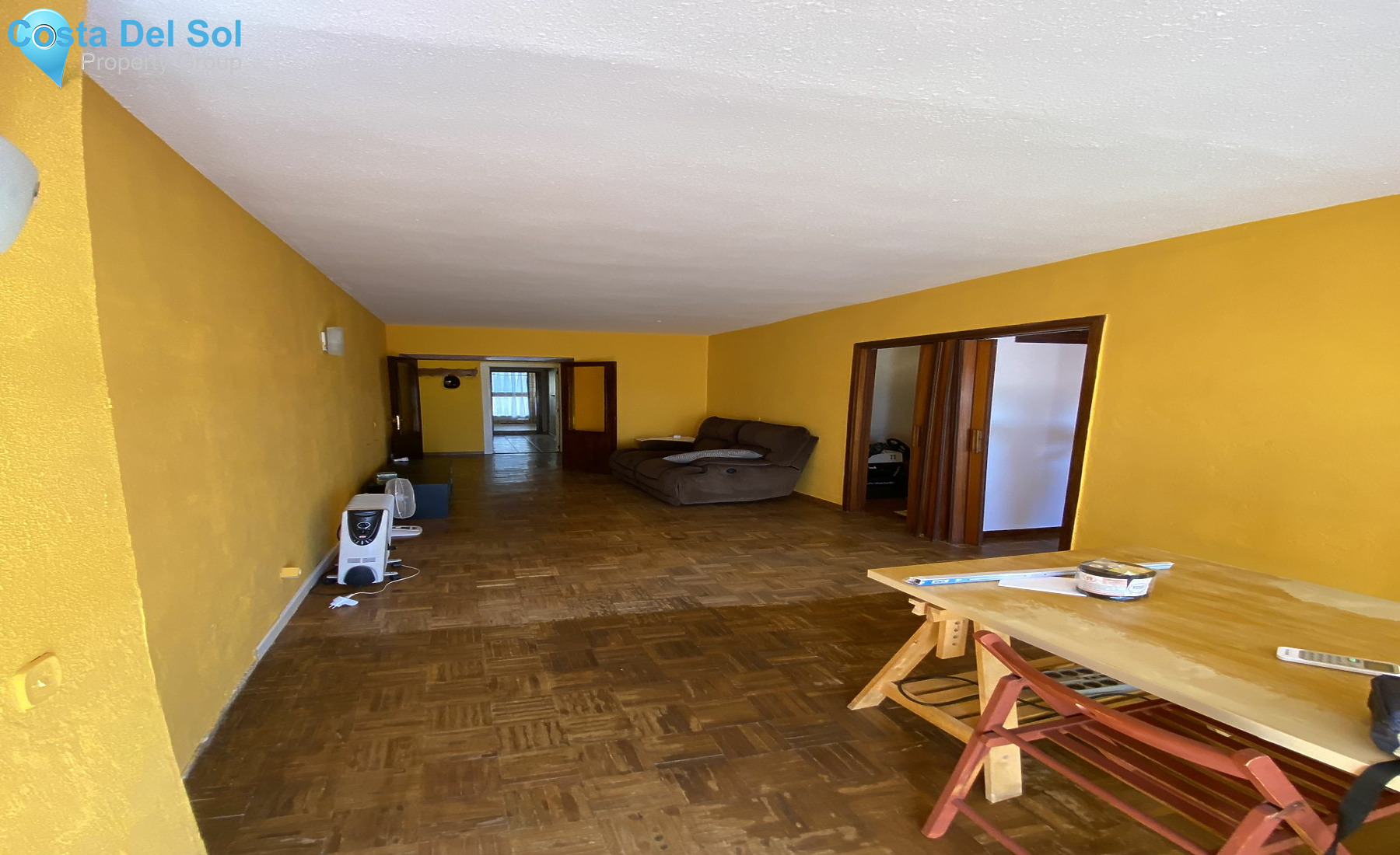 Middle Floor Apartment in La Concha de Malaga-1228149