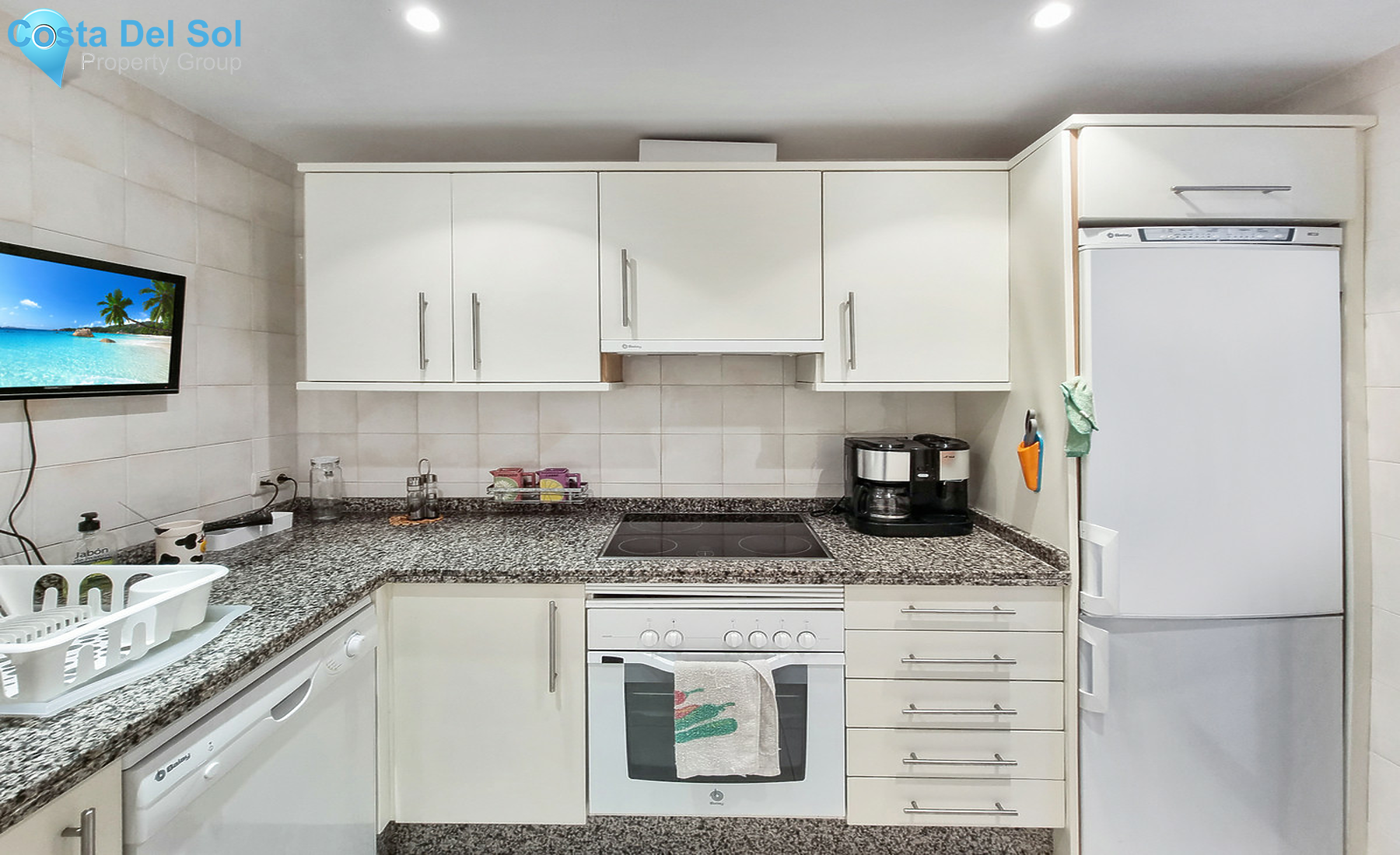 Middle Floor Apartment in La Duquesa-1302696