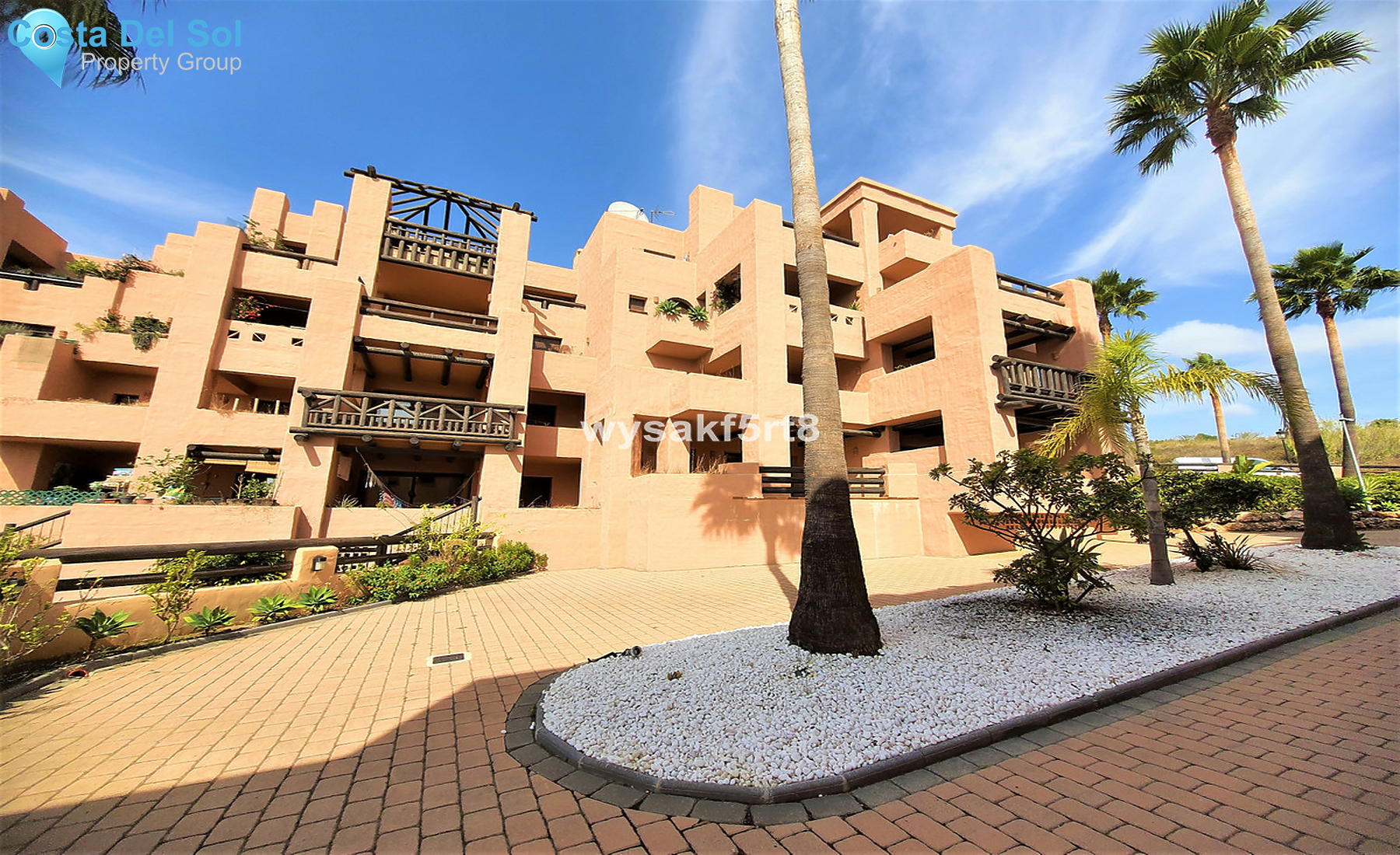 Middle Floor Apartment in La Duquesa