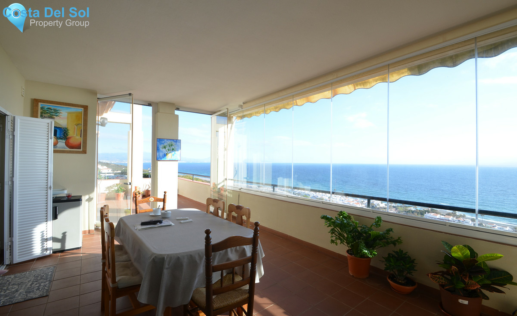 Middle Floor Apartment in La Duquesa-1323367