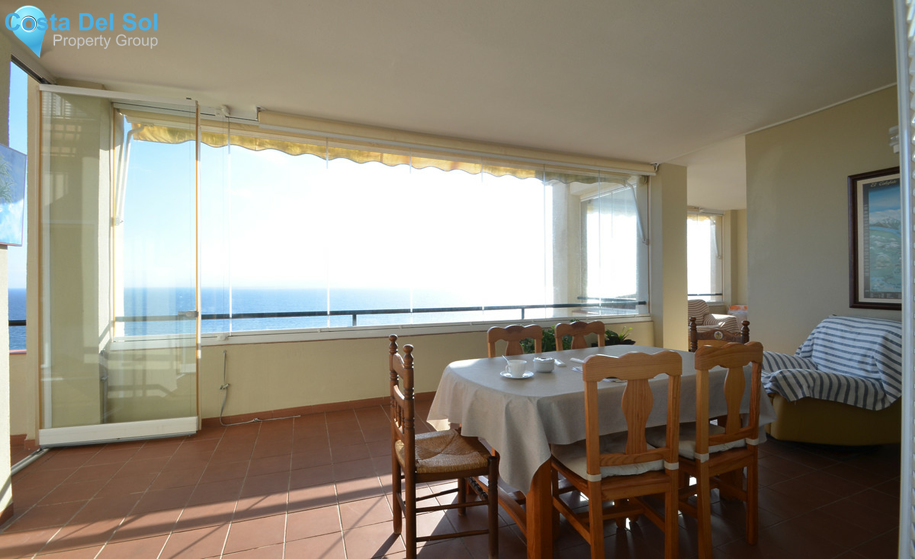Middle Floor Apartment in La Duquesa-1323379