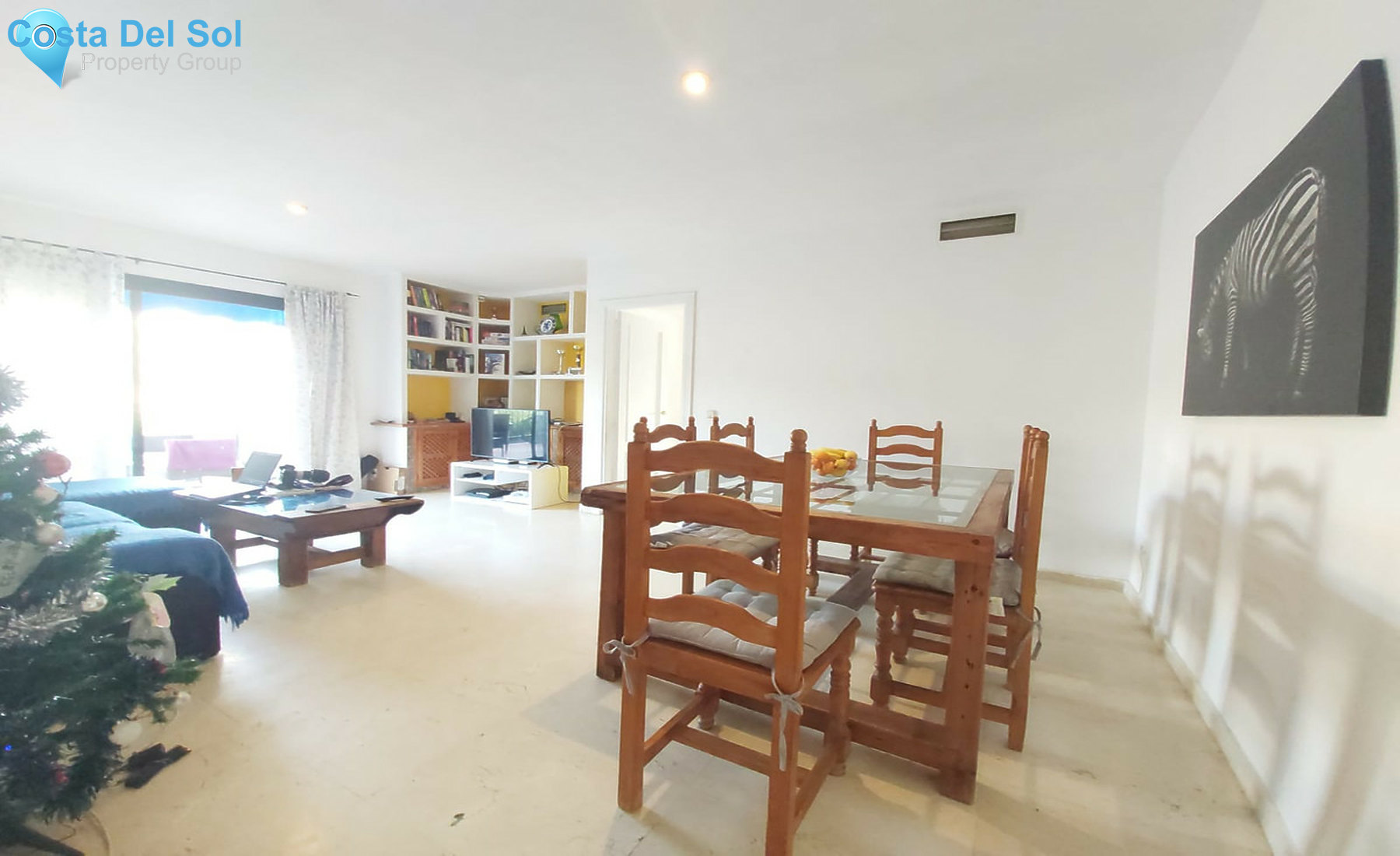 Middle Floor Apartment in La Duquesa-1324227