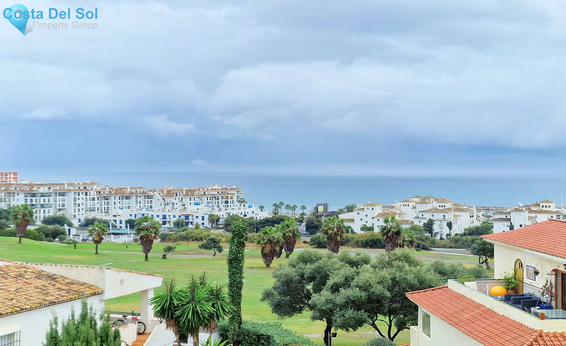 Middle Floor Apartment in La Duquesa-1539591