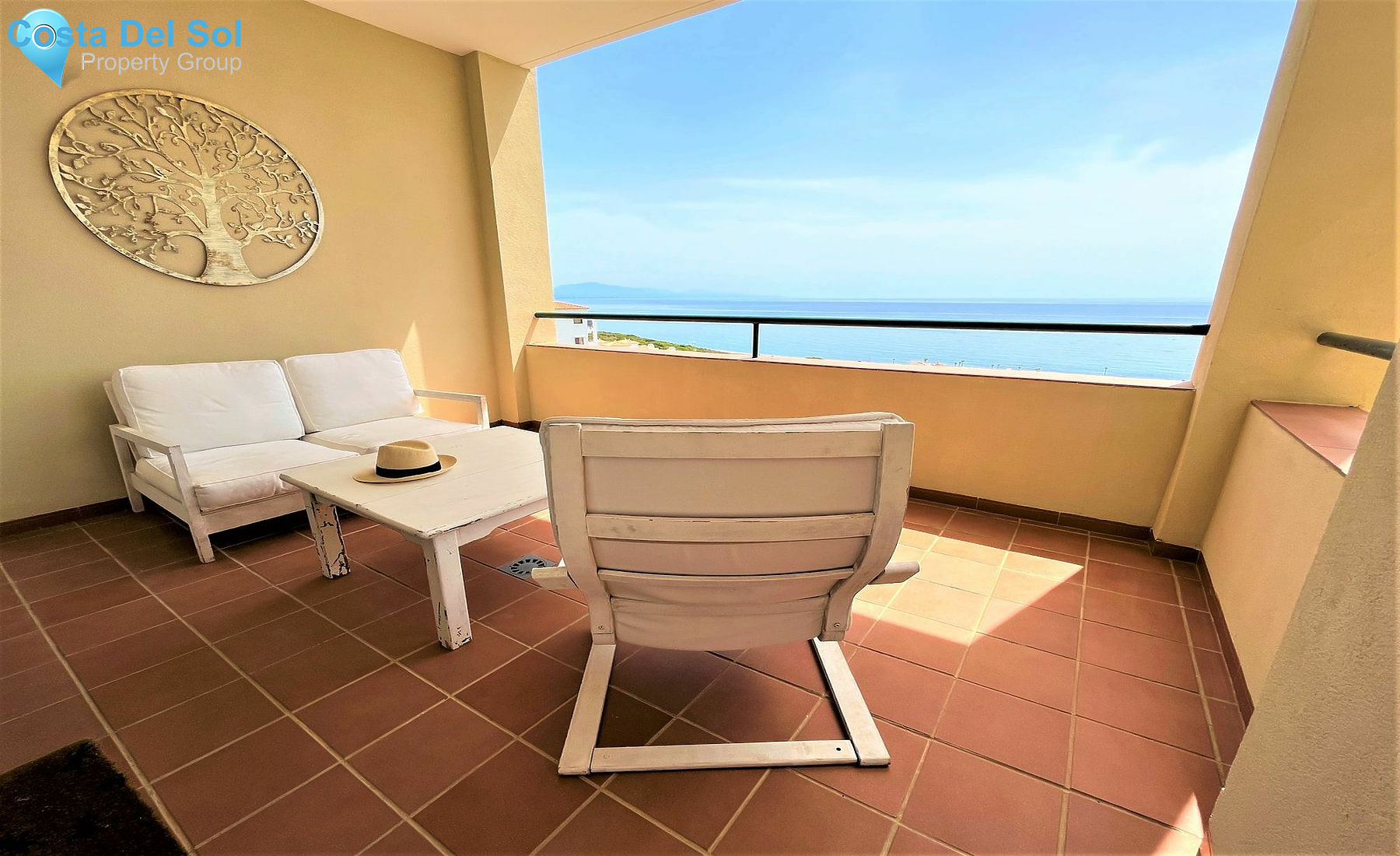 Middle Floor Apartment in La Duquesa-1156044