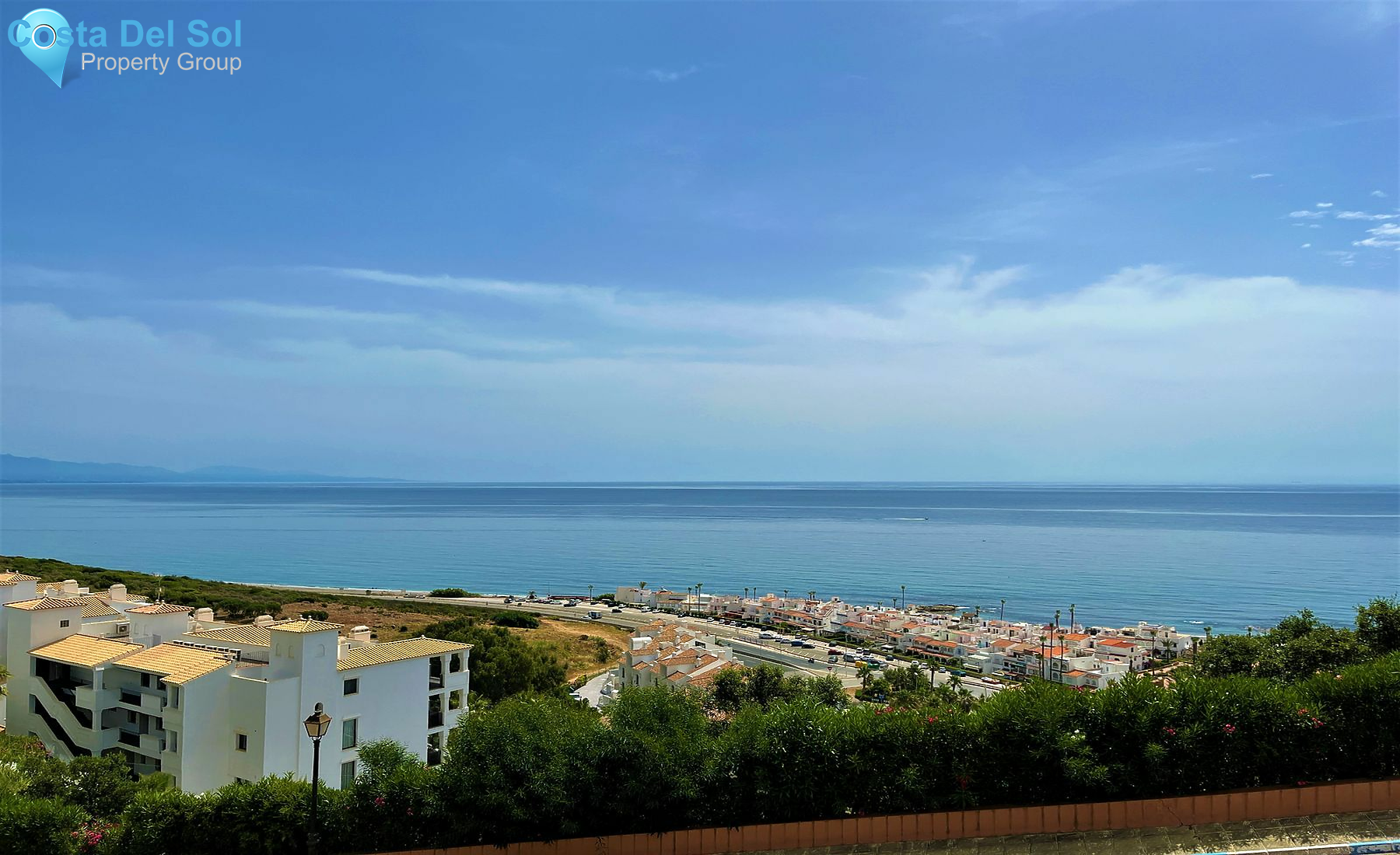 Middle Floor Apartment in La Duquesa-1156046