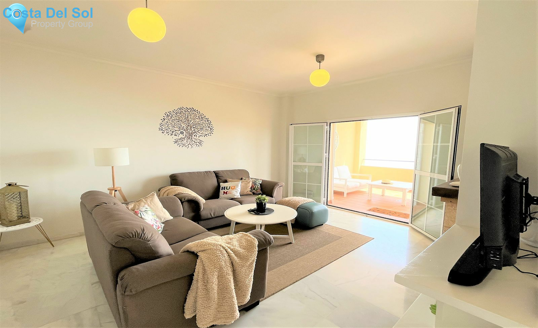 Middle Floor Apartment in La Duquesa-1156048