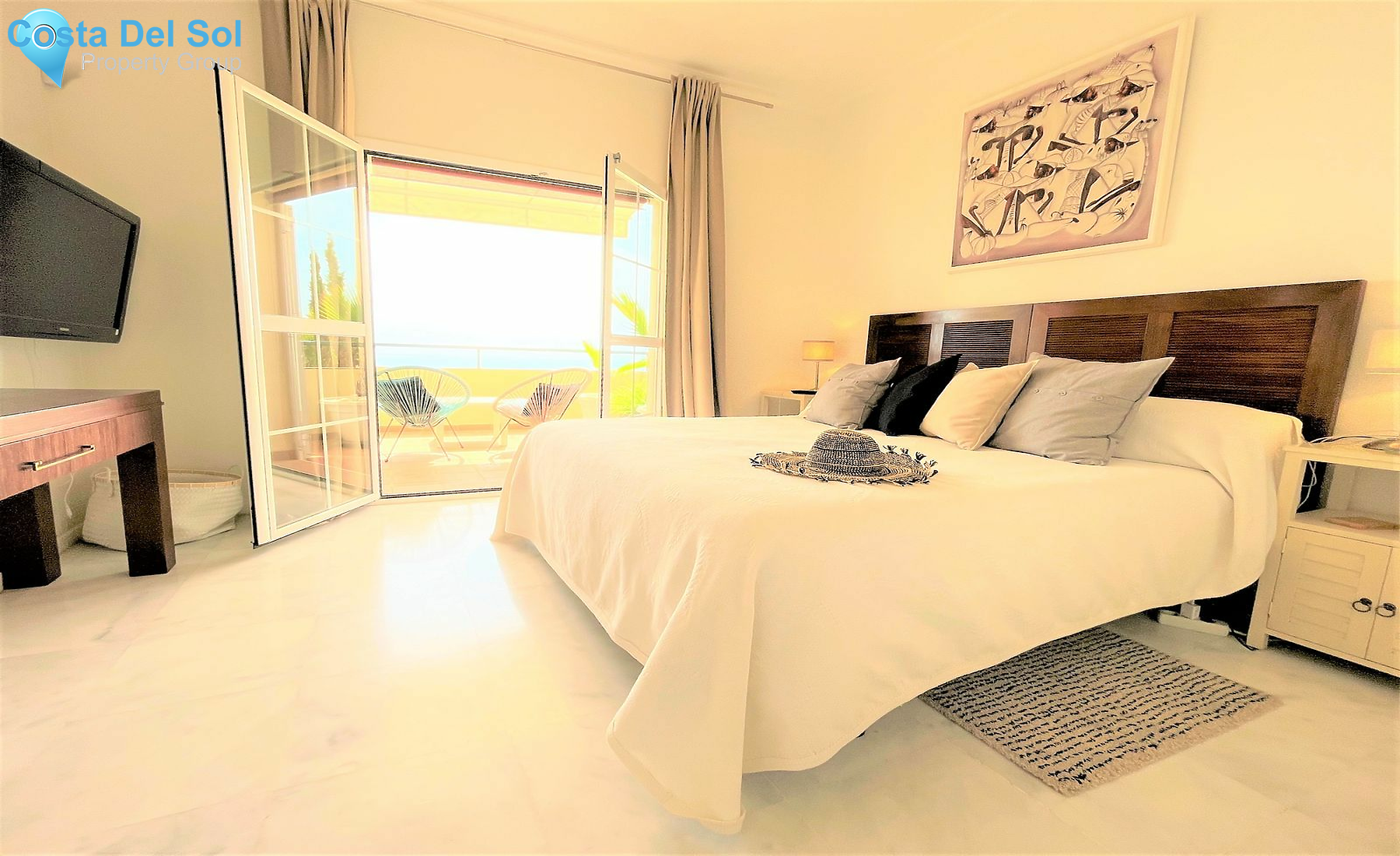 Middle Floor Apartment in La Duquesa-1156032