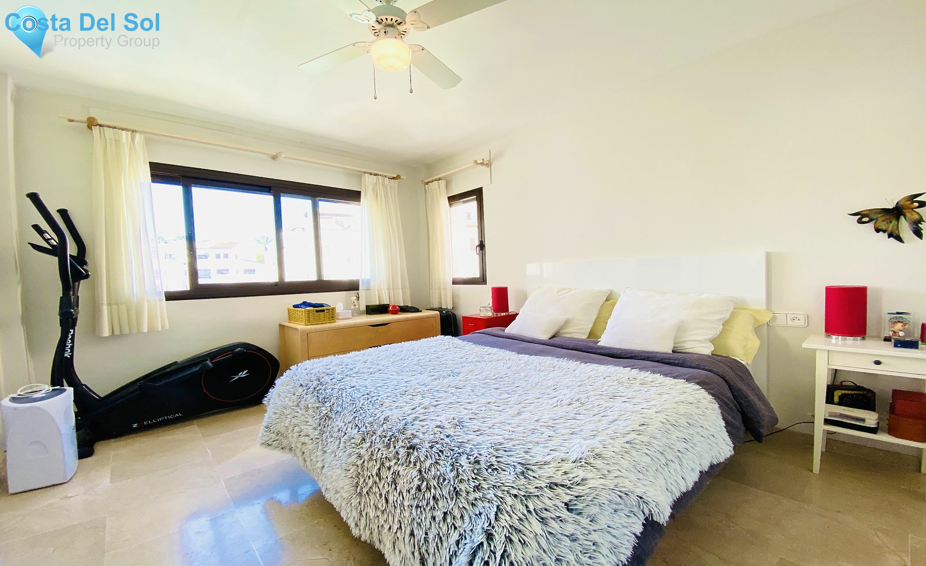 Middle Floor Apartment in La Duquesa-1204462