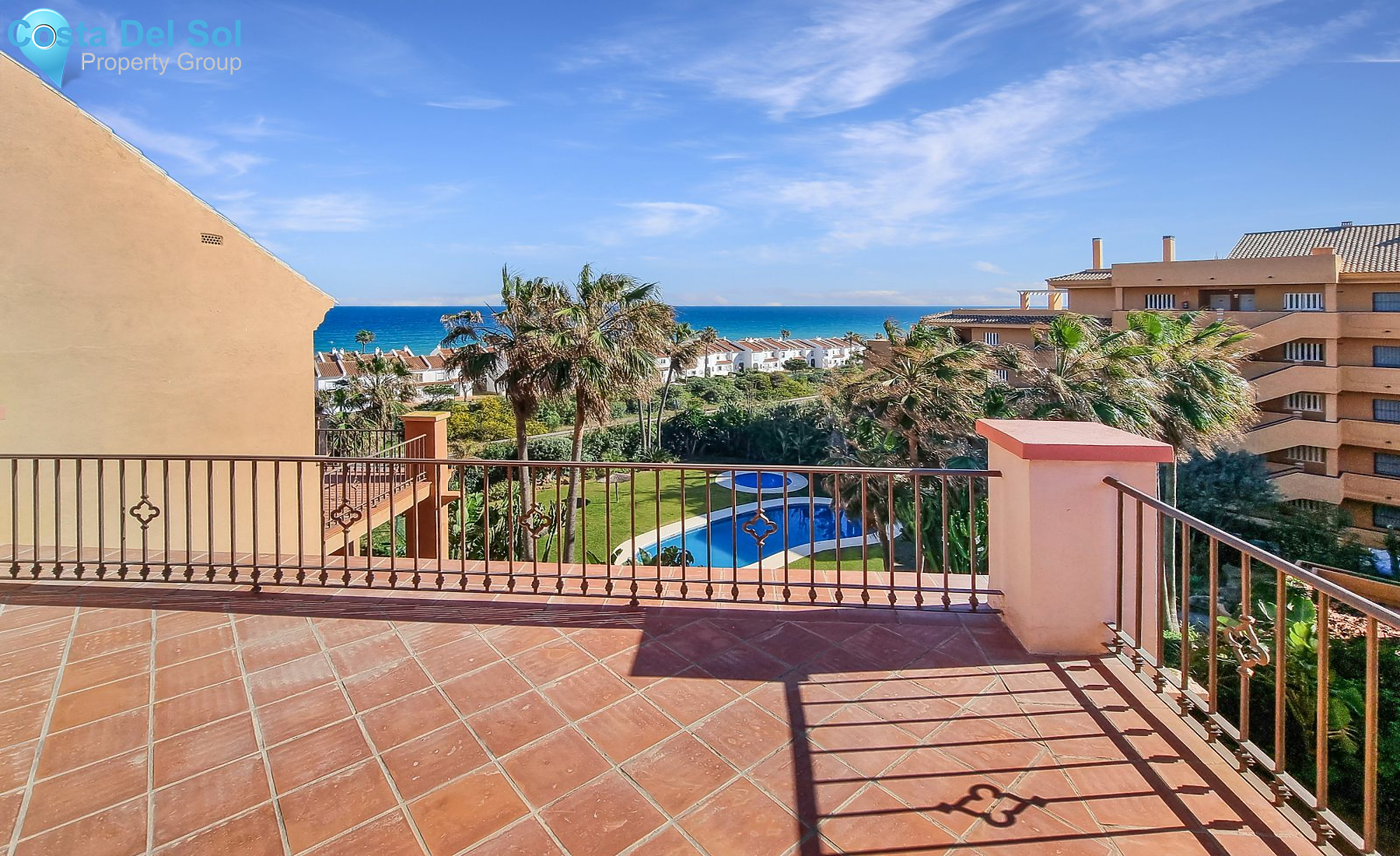 Middle Floor Apartment in La Duquesa