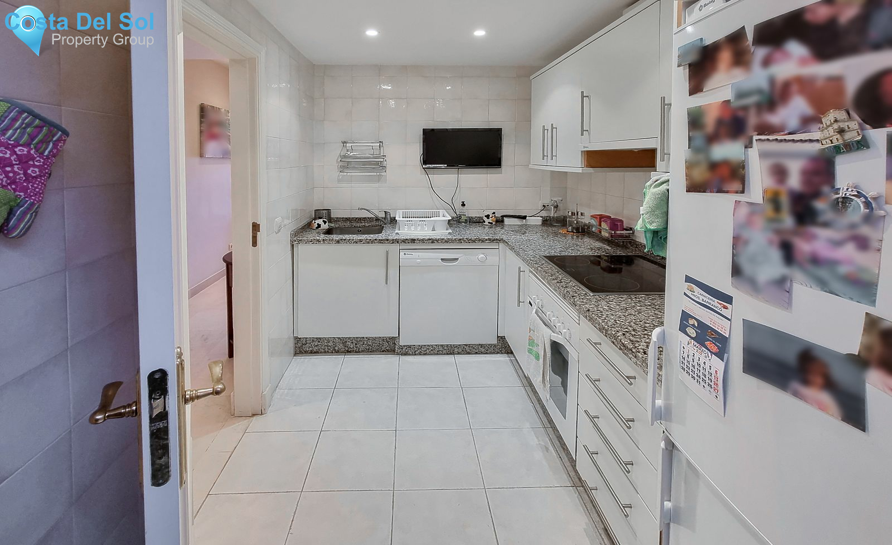 Middle Floor Apartment in La Duquesa-1204732