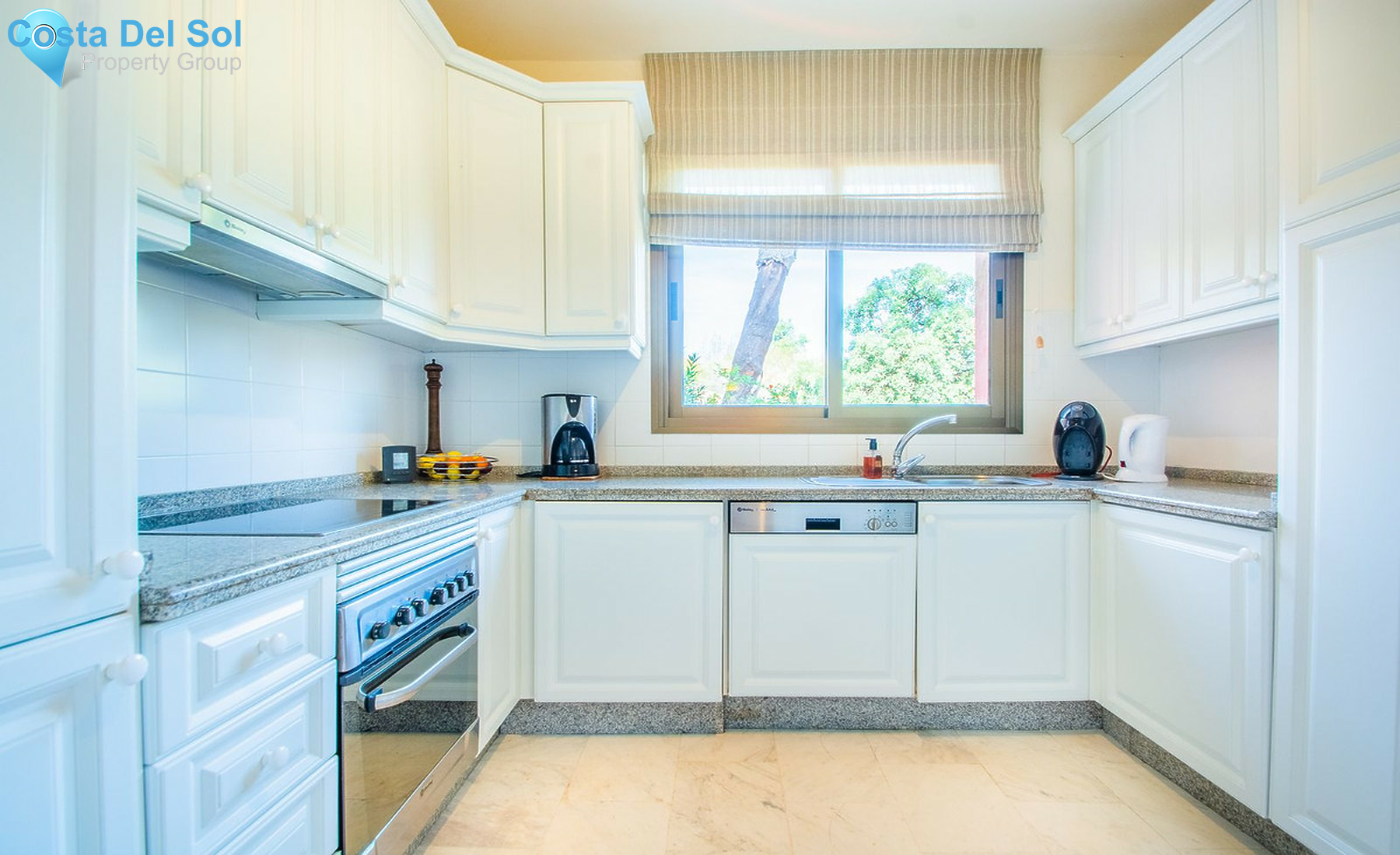 Middle Floor Apartment in La Mairena-1478287