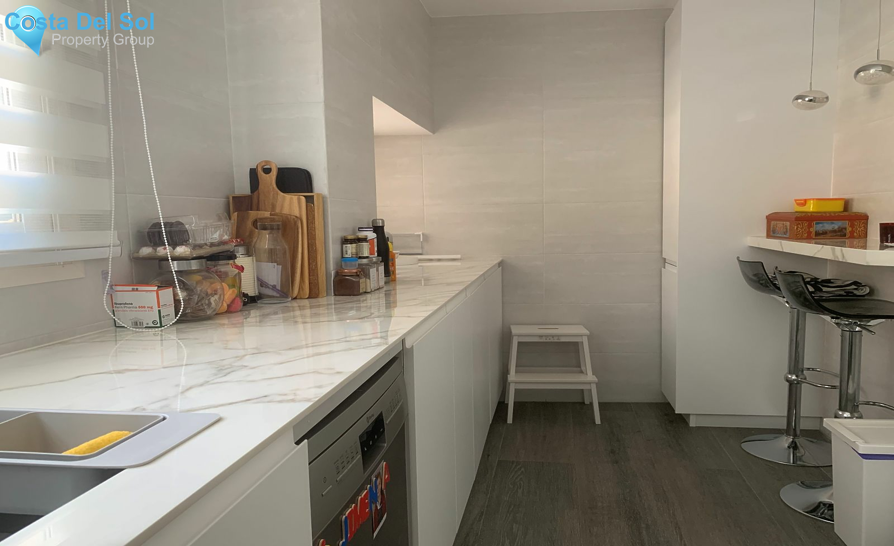 Middle Floor Apartment in La Mairena-1488806