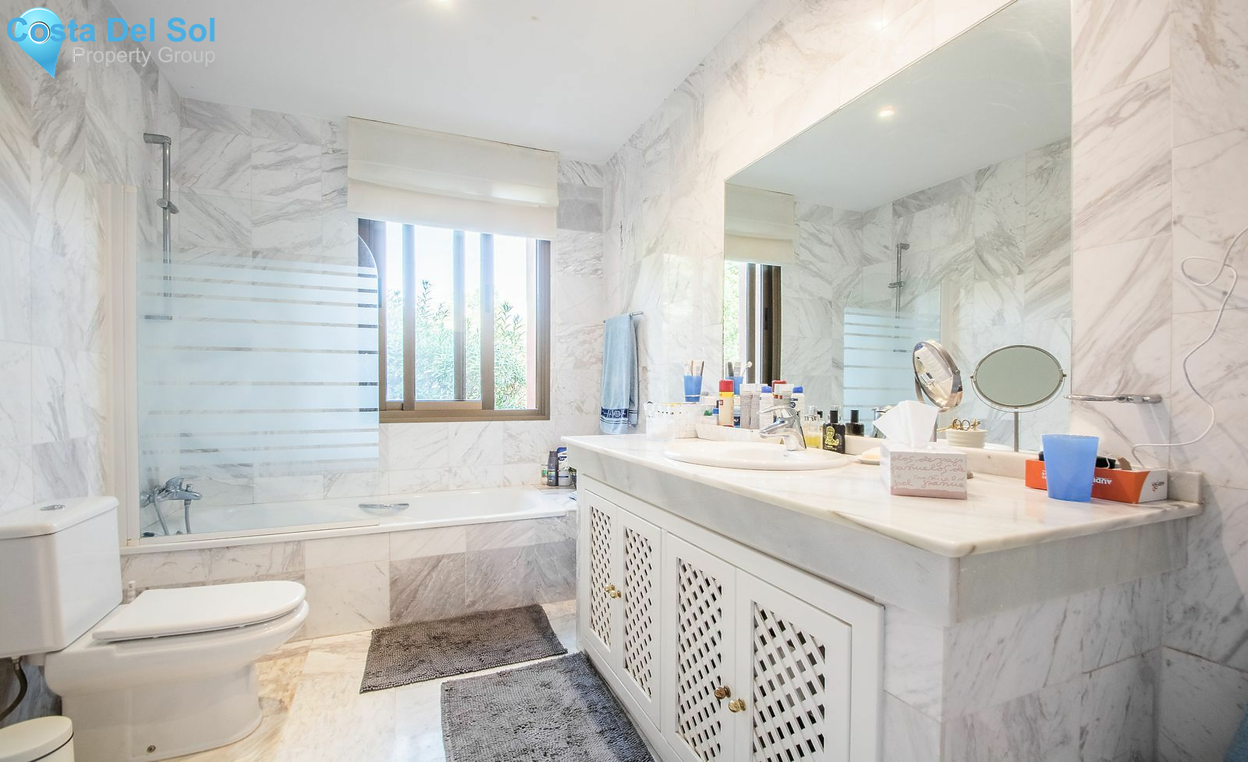 Middle Floor Apartment in La Mairena-1551907