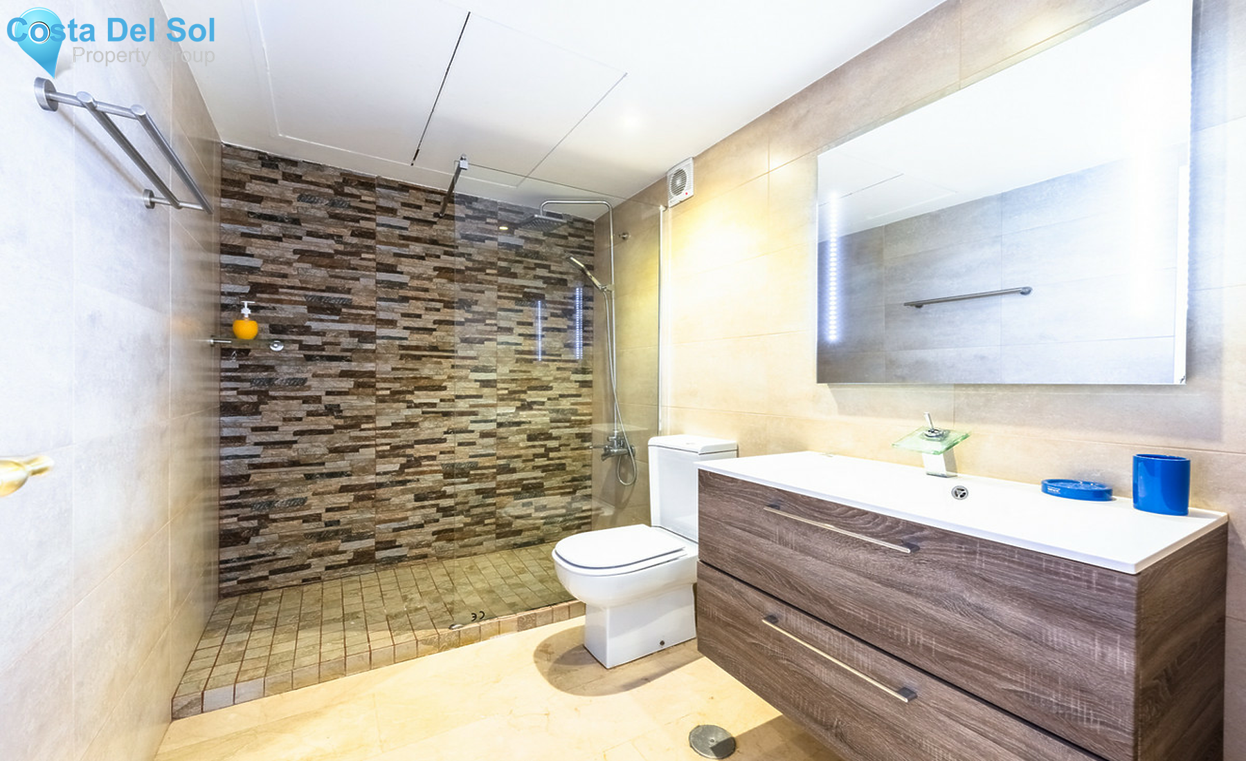 Middle Floor Apartment in La Quinta-1256981