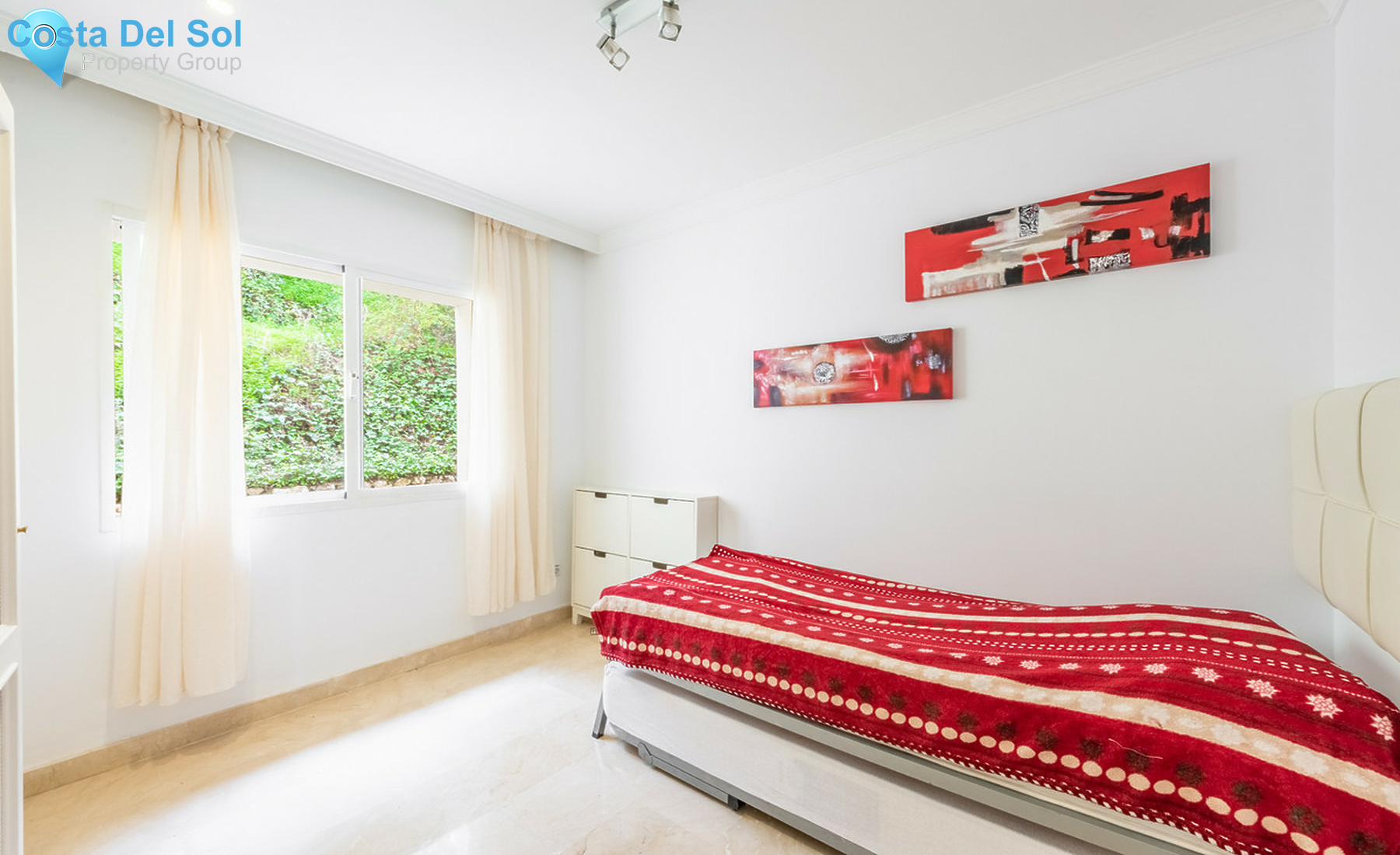 Middle Floor Apartment in La Quinta-1256983