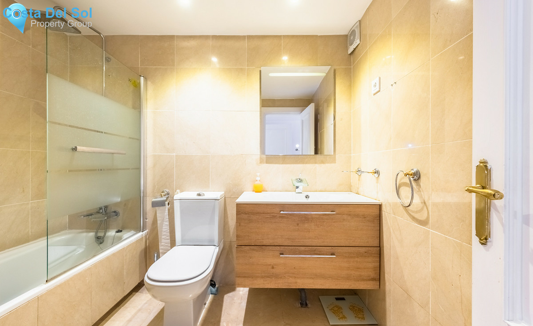 Middle Floor Apartment in La Quinta-1256984