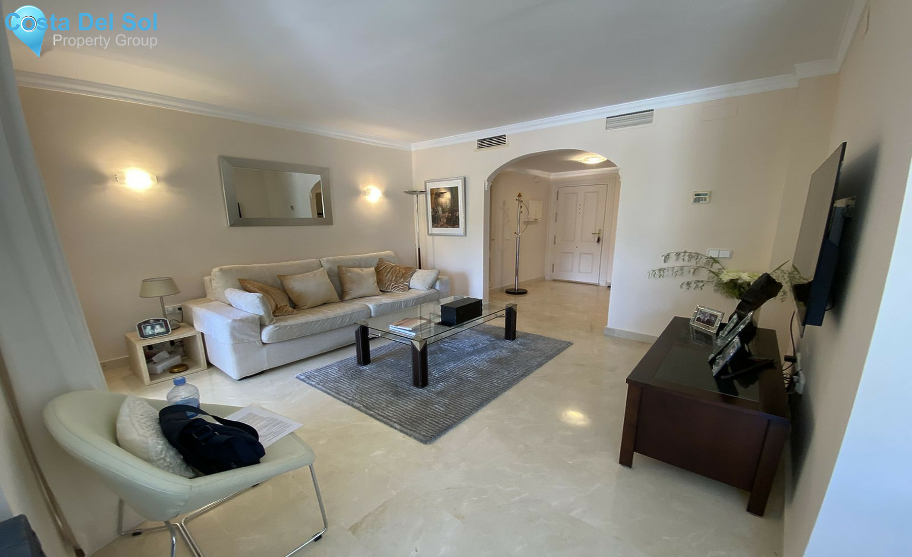 Middle Floor Apartment in La Quinta-1263220