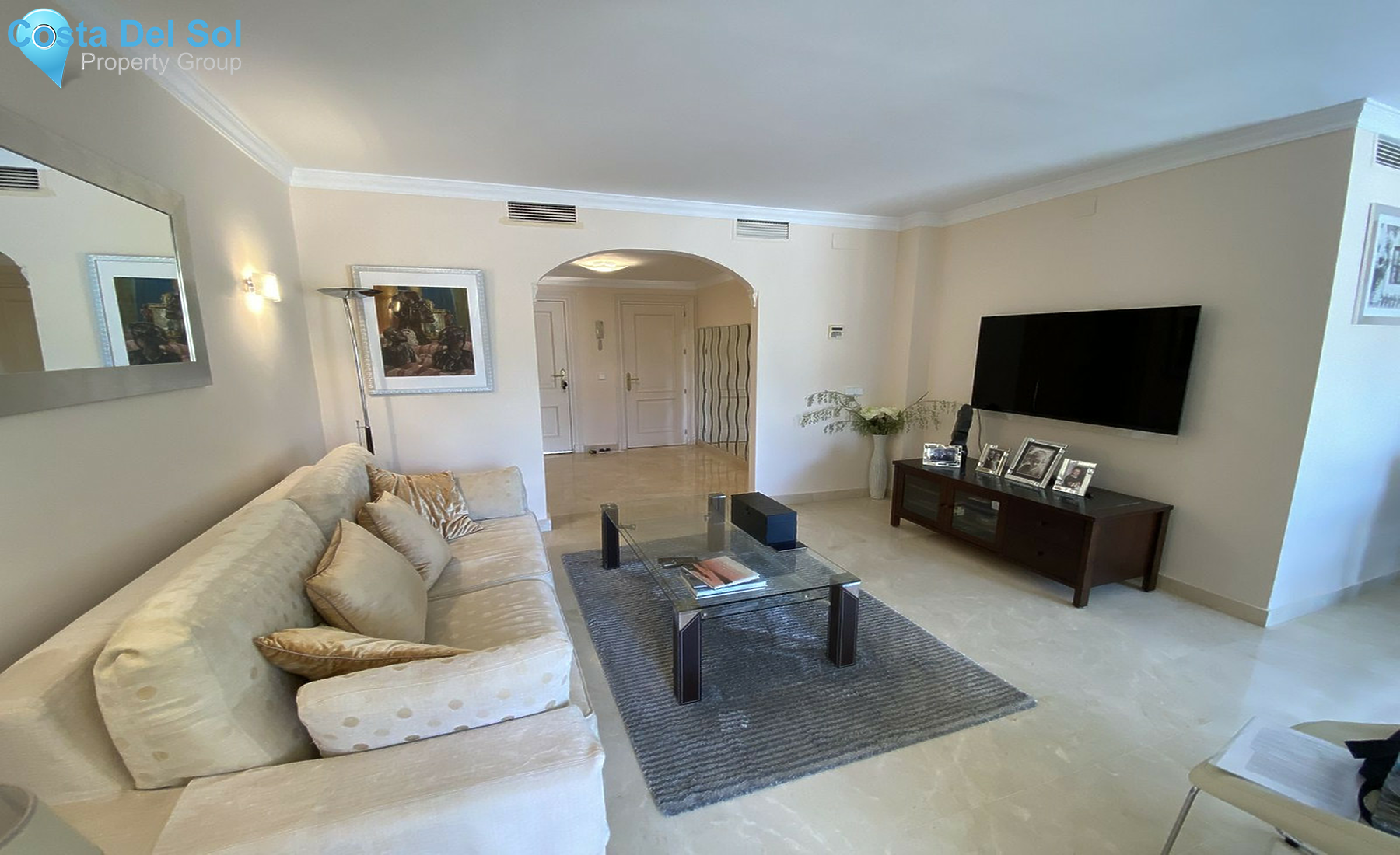 Middle Floor Apartment in La Quinta-1263221