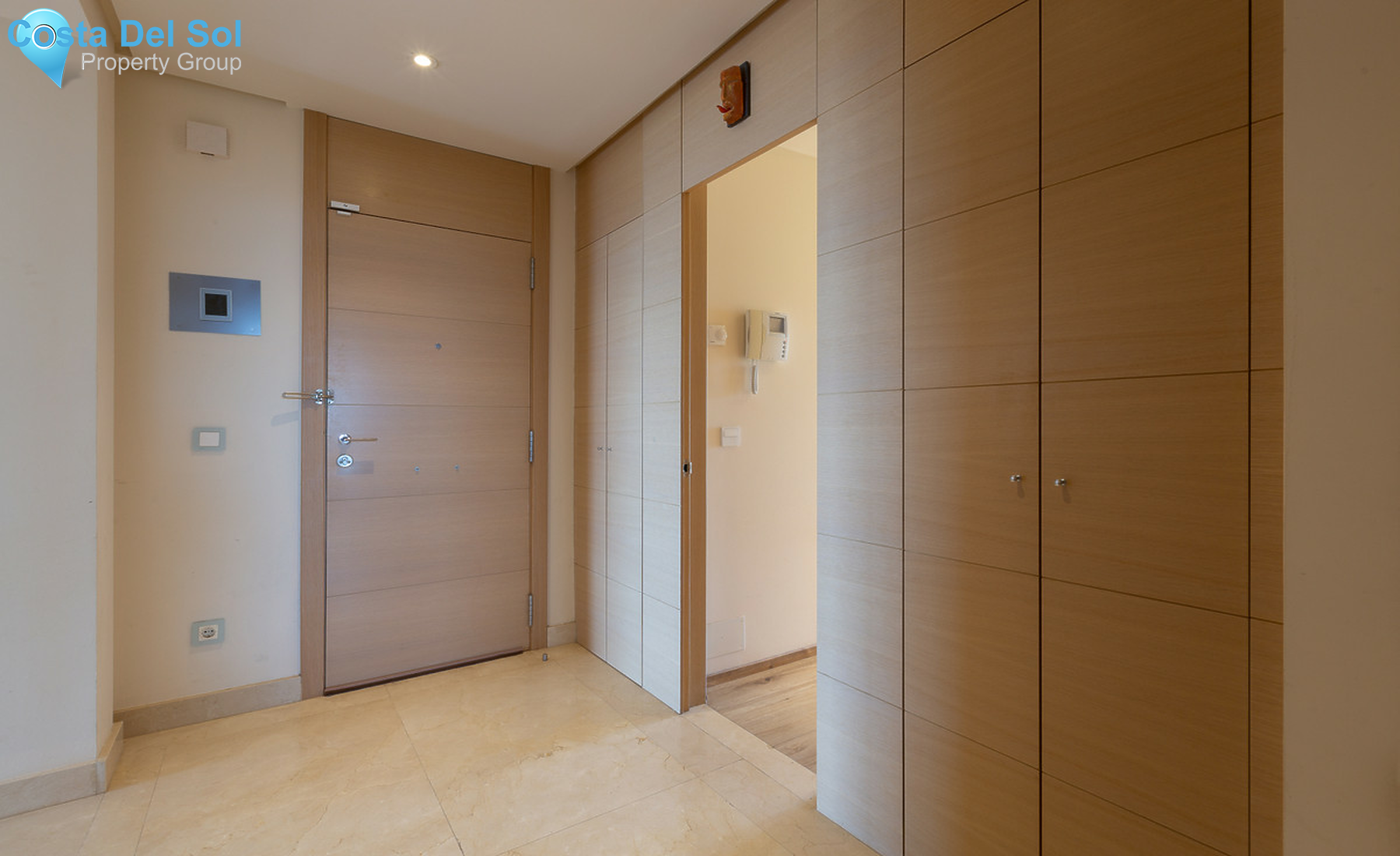 Middle Floor Apartment in La Quinta