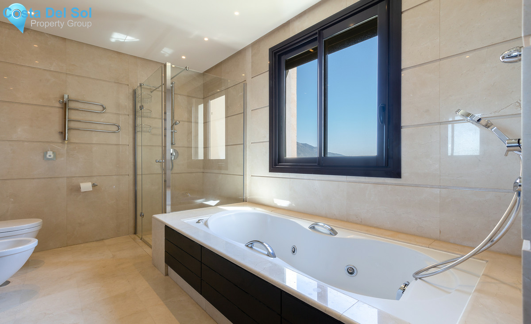 Middle Floor Apartment in La Quinta-1295549