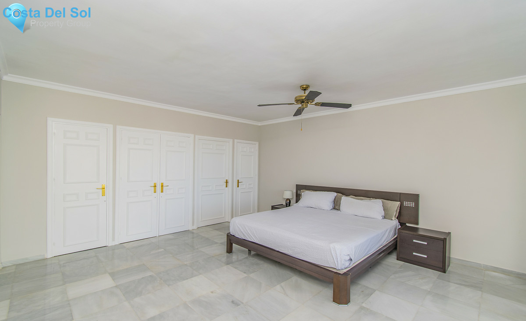 Middle Floor Apartment in La Quinta-1405032