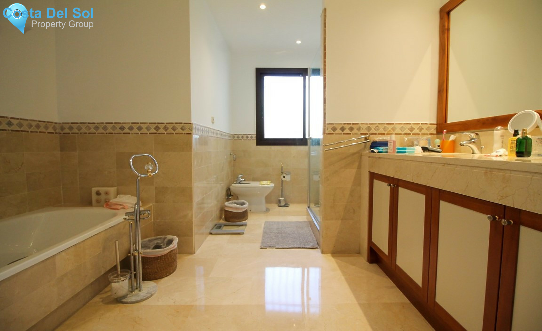 Middle Floor Apartment in La Quinta-1455448