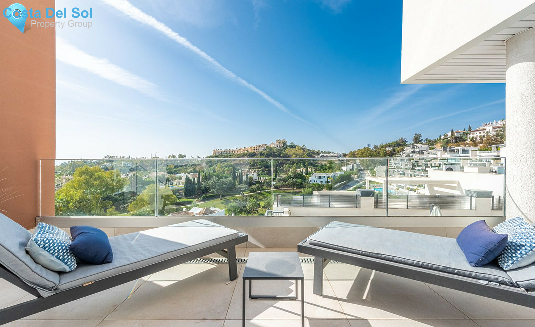 Middle Floor Apartment in La Quinta-1529389